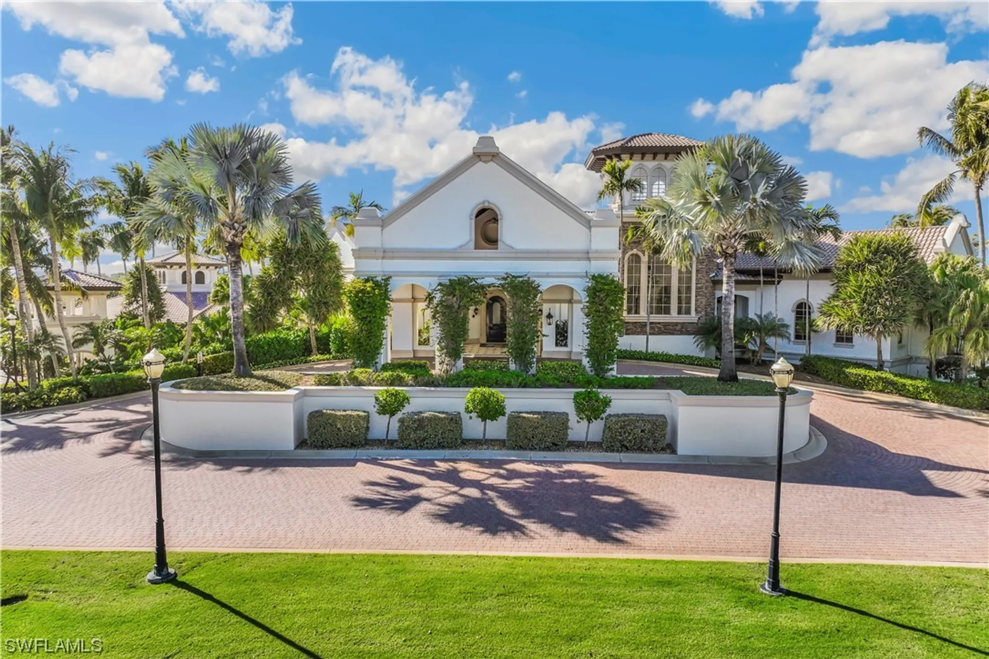 Property Slideshow image 28 of 50 | 4770 via del corso ln 201, Bonita Springs, FL, 34134