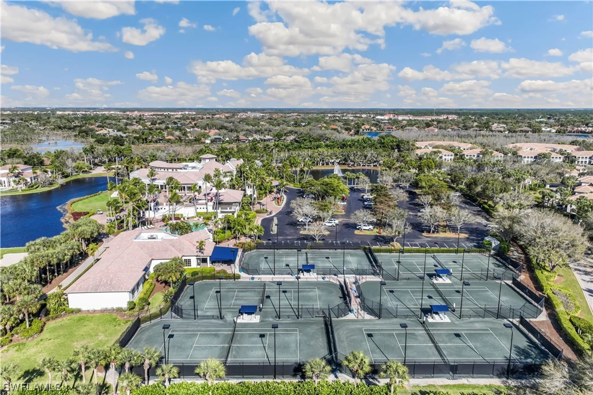 Property Slideshow image 35 of 50 | 4770 via del corso ln 201, Bonita Springs, FL, 34134