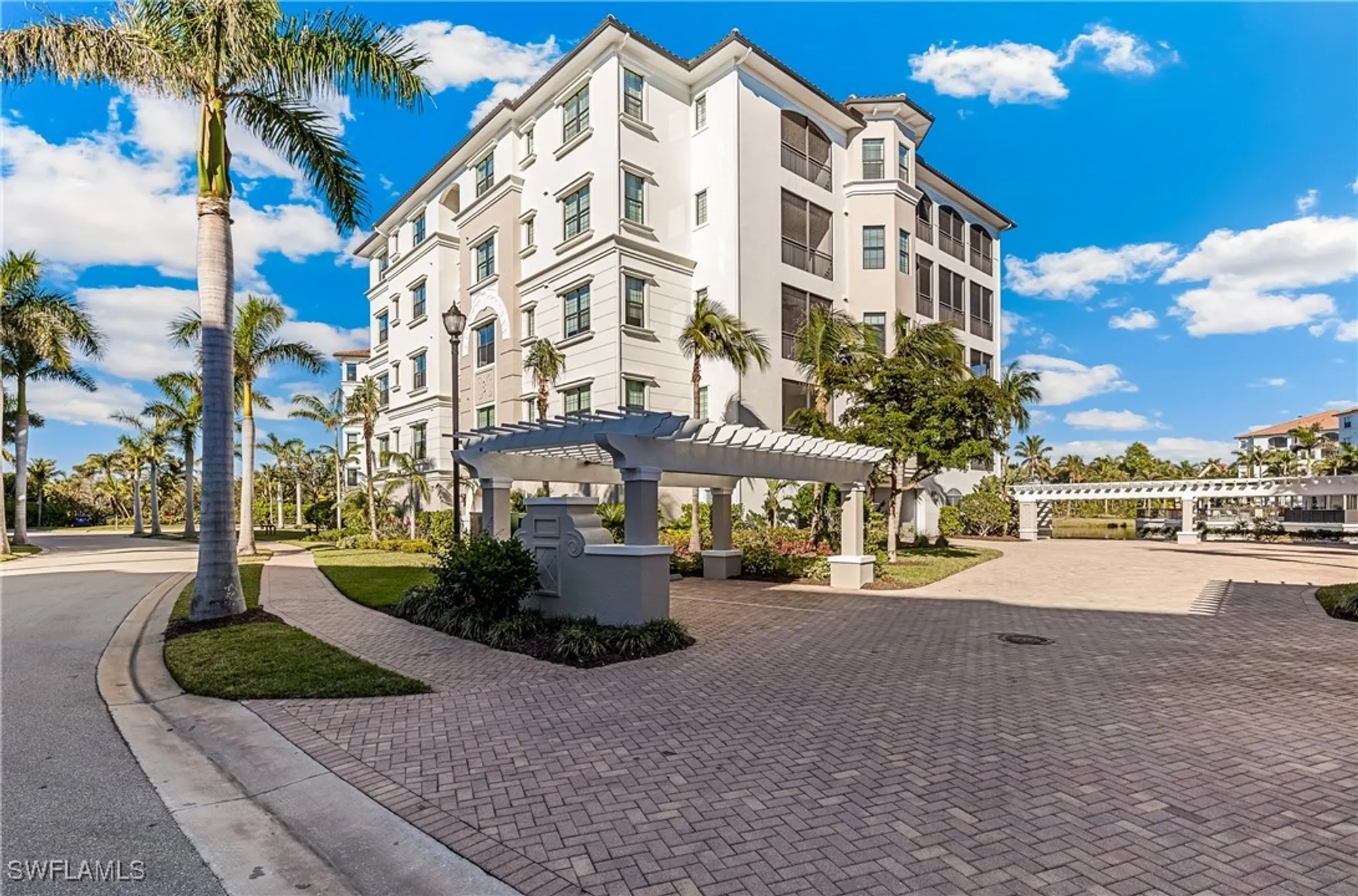 Property Slideshow image 44 of 50 | 4770 via del corso ln 201, Bonita Springs, FL, 34134