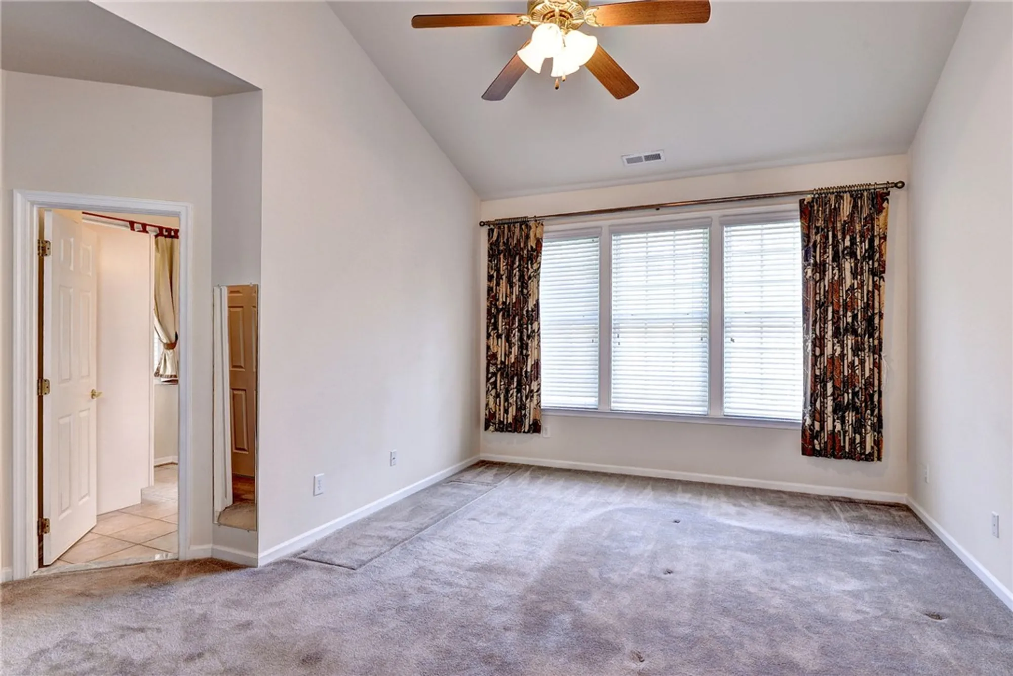 Property Slideshow image 20 of 50 | 6667 rexford ln, Williamsburg, VA, 23188