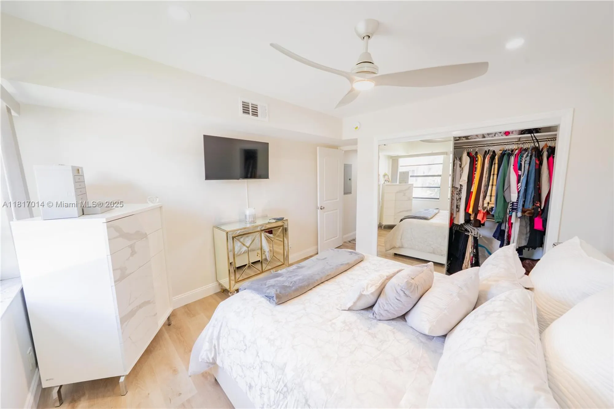 Property Slideshow image 14 of 38 | 126 piedmont c # 126, Delray Beach, FL, 33484