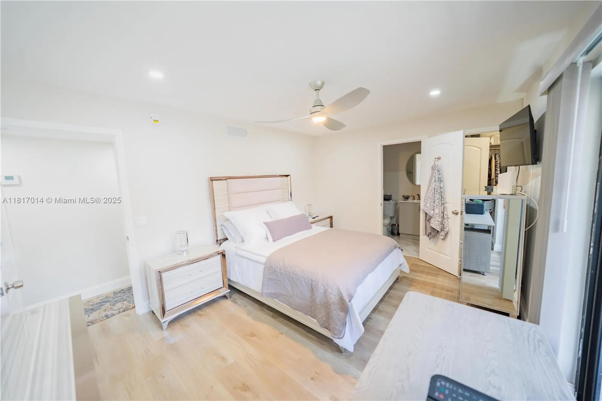 Property Slideshow image 9 of 38 | 126 piedmont c # 126, Delray Beach, FL, 33484