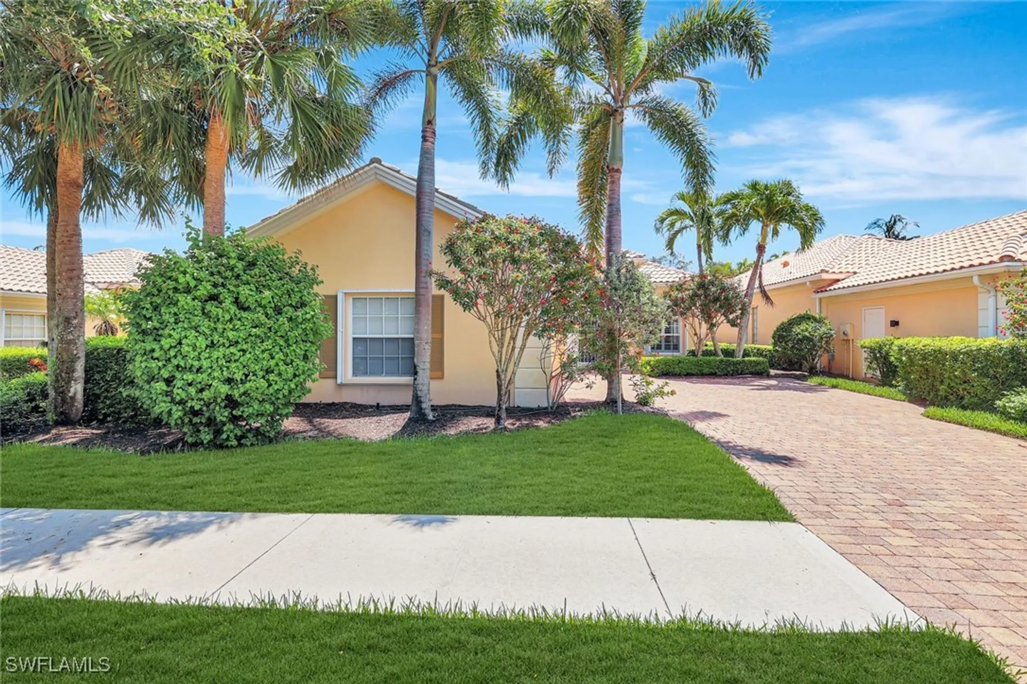 Property Slideshow image 2 of 41 | 3008 ellice way, Naples, FL, 34119