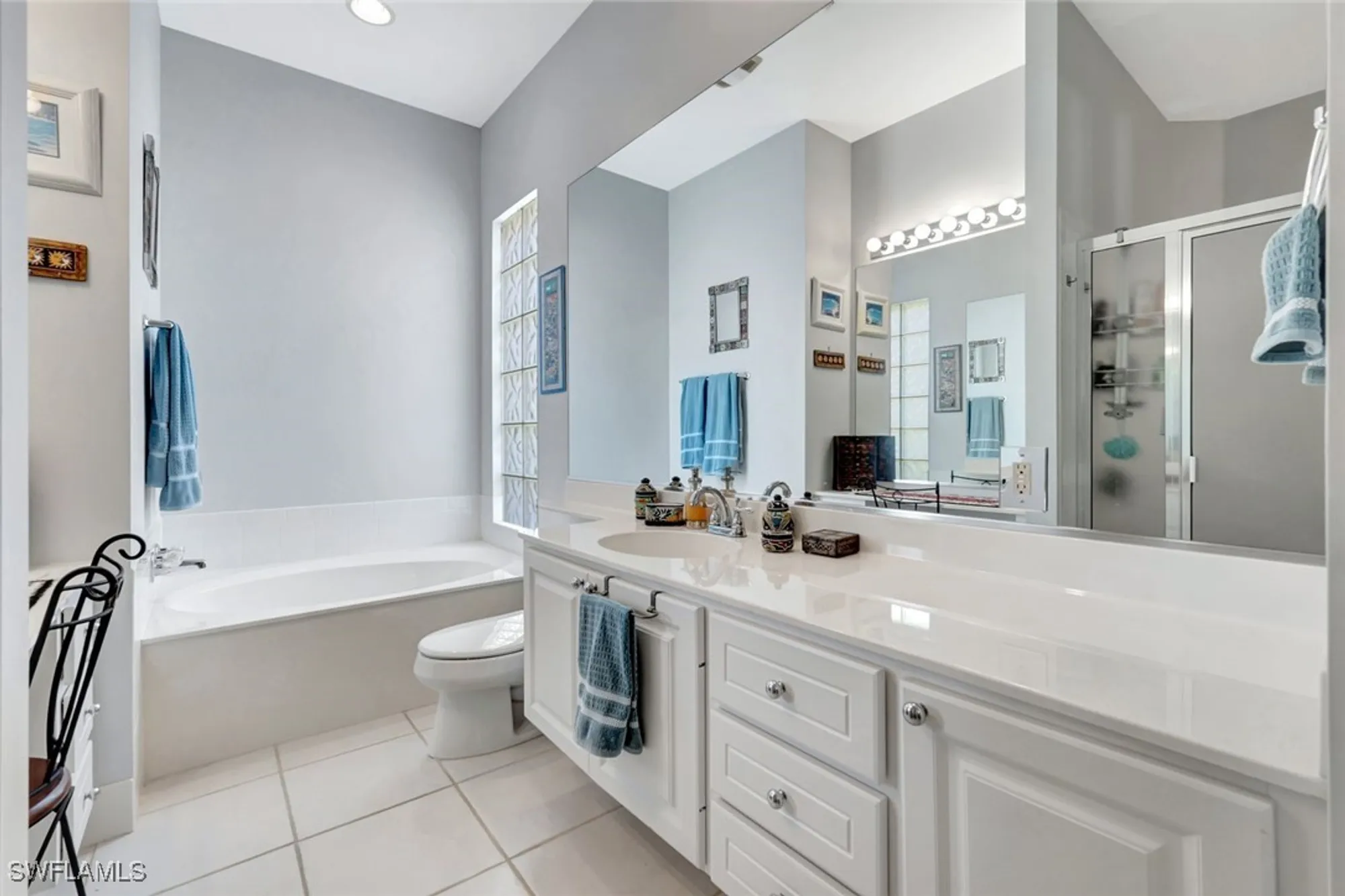 Property Slideshow image 20 of 41 | 3008 ellice way, Naples, FL, 34119
