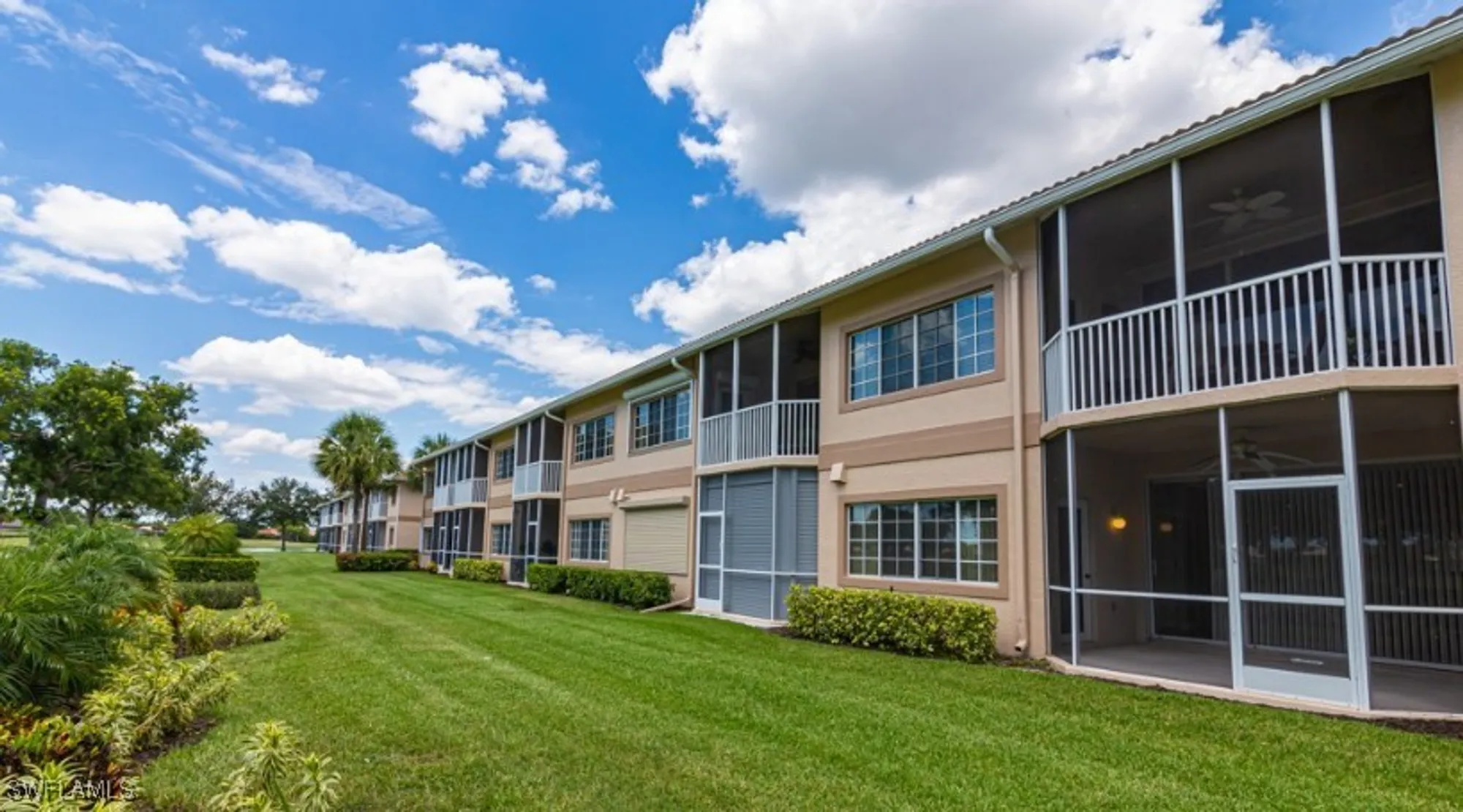 Property Slideshow image 27 of 28 | 9113 michael cir unit 9, Naples, FL, 34113