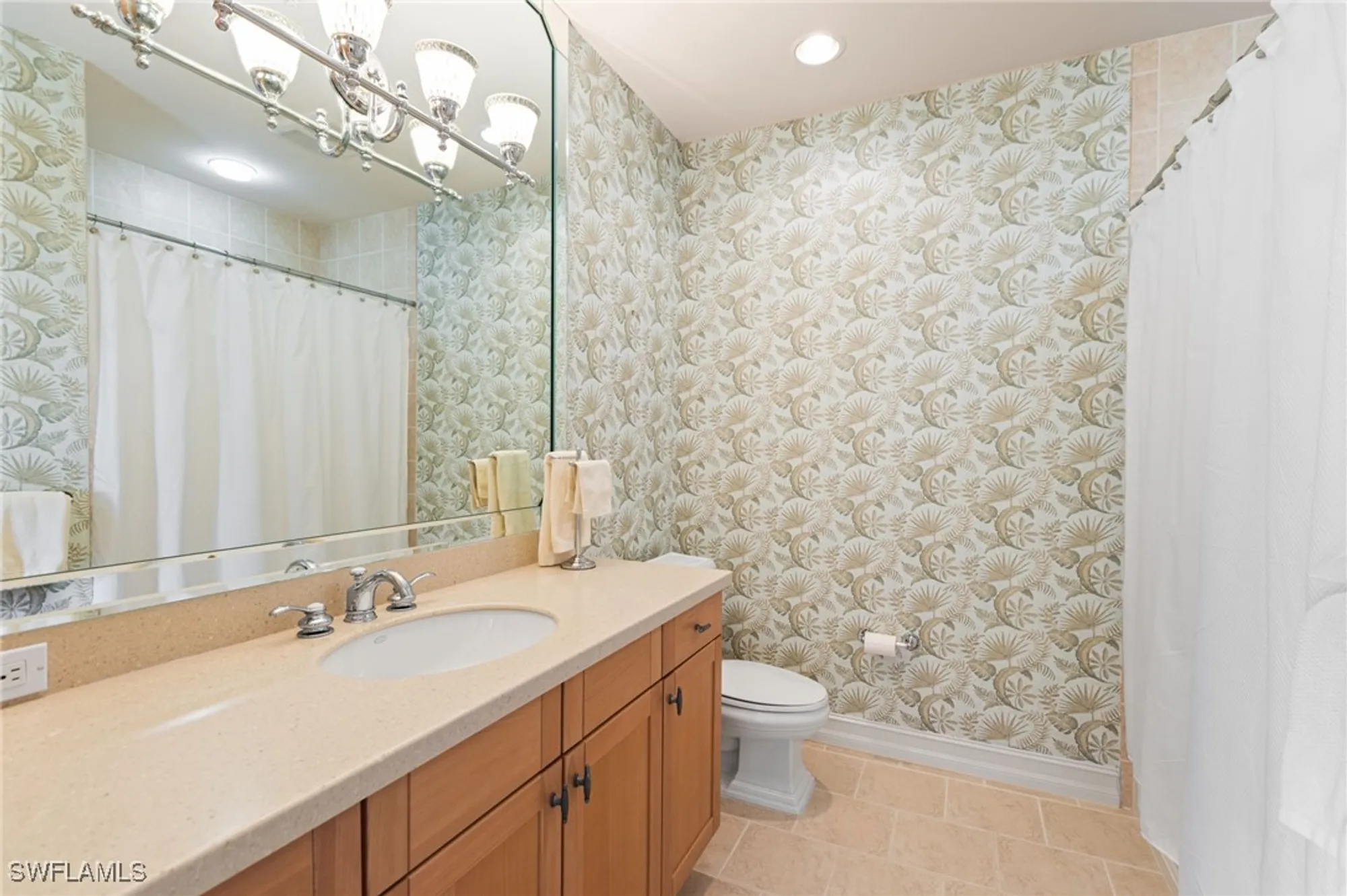 Property Slideshow image 28 of 50 | 14270 royal harbour ct unit 620, Fort Myers, FL, 33908