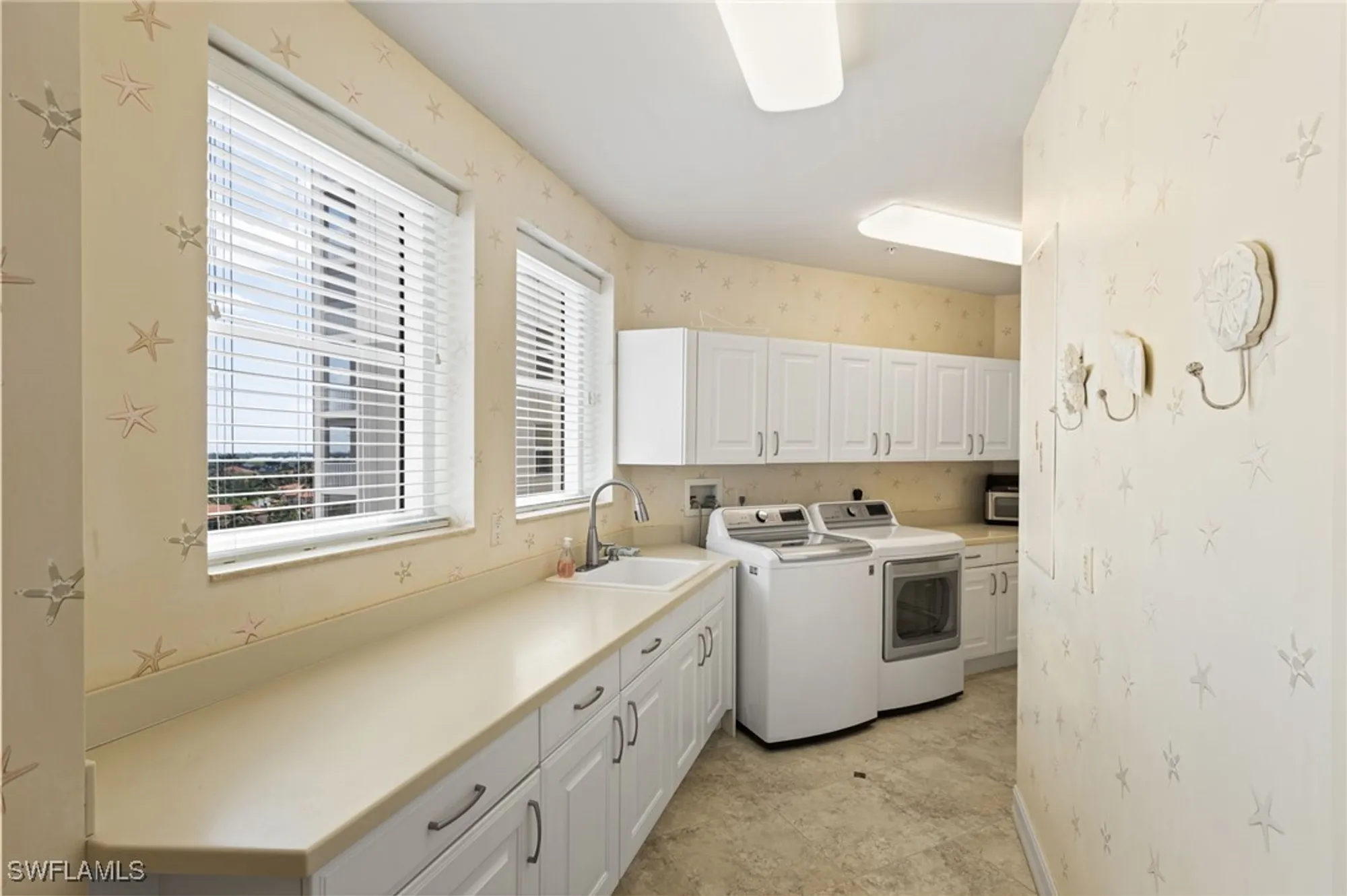 Property Slideshow image 33 of 50 | 14270 royal harbour ct unit 620, Fort Myers, FL, 33908
