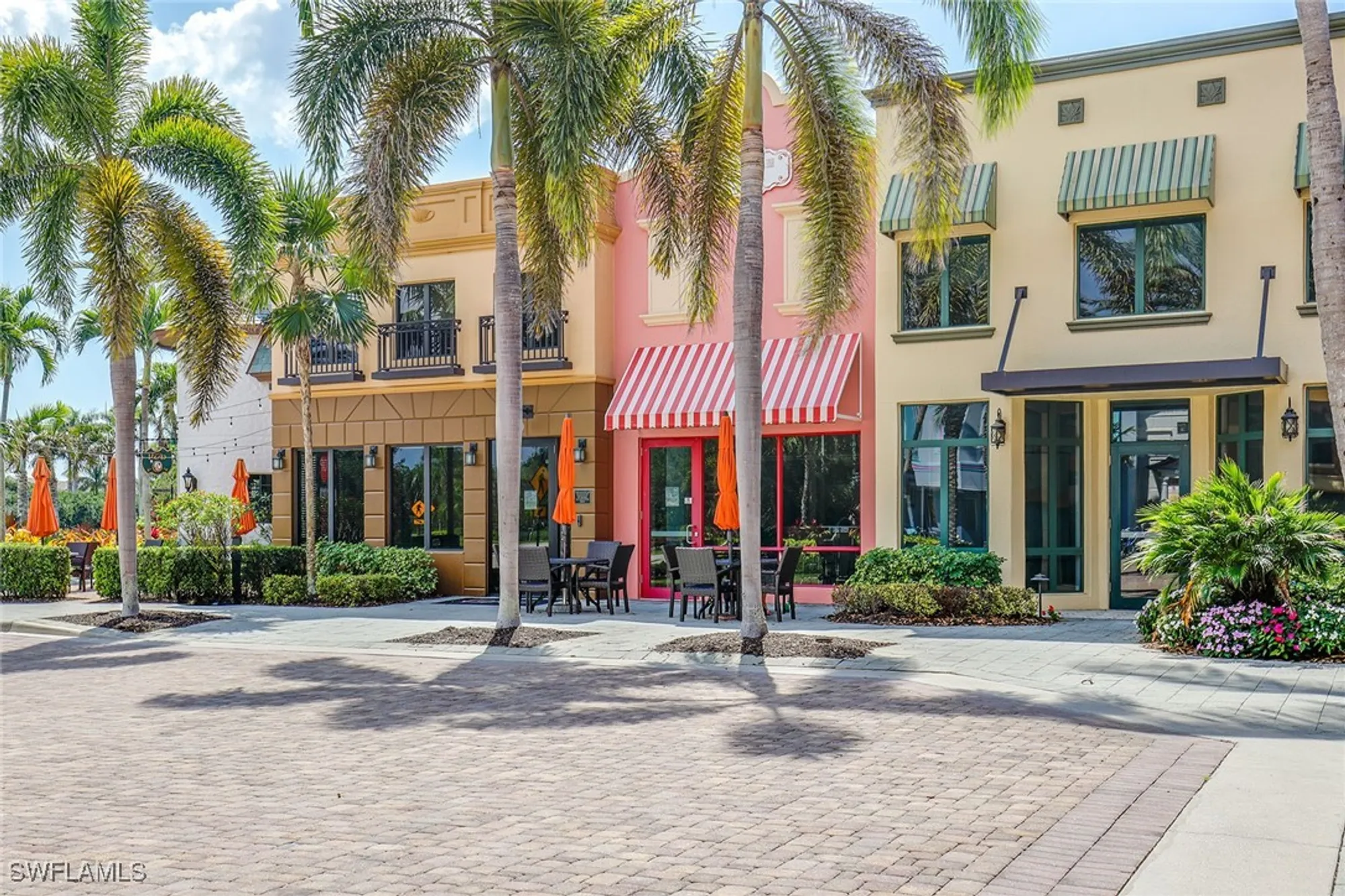 Property Slideshow image 35 of 41 | 9134 chula vista st # 125, Naples, FL, 34113