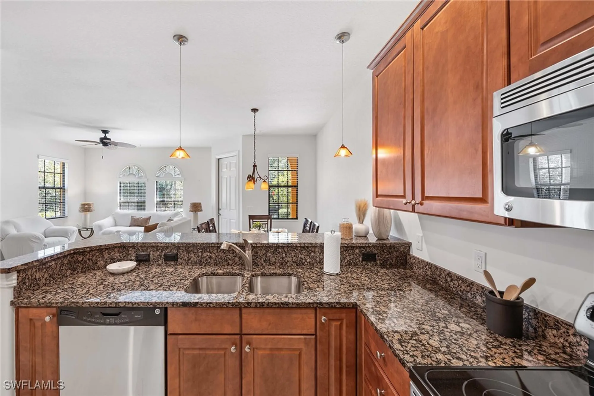 Property Slideshow image 7 of 41 | 9134 chula vista st # 125, Naples, FL, 34113