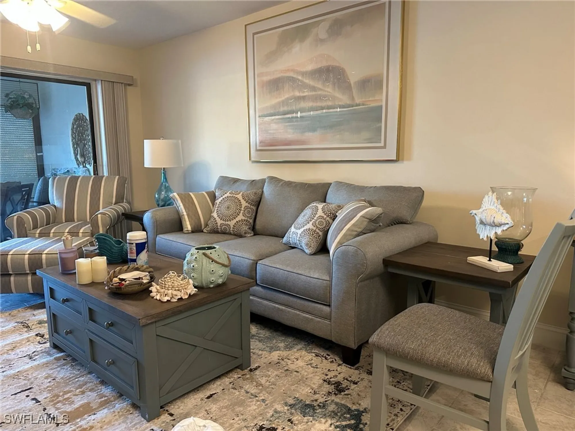 Property Slideshow image 14 of 33 | 11170 caravel cir 104, Fort Myers, FL, 33908