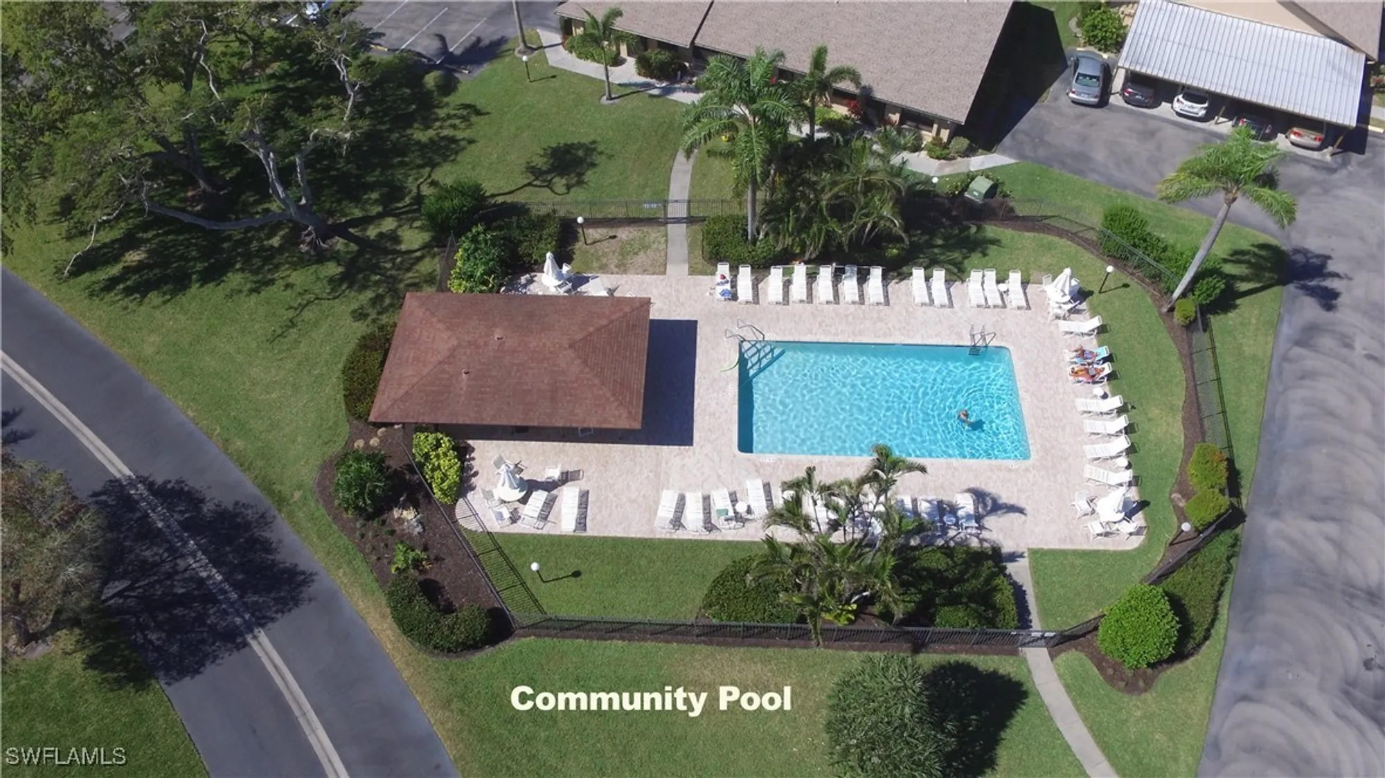 Property Slideshow image 1 of 33 | 11170 caravel cir 104, Fort Myers, FL, 33908