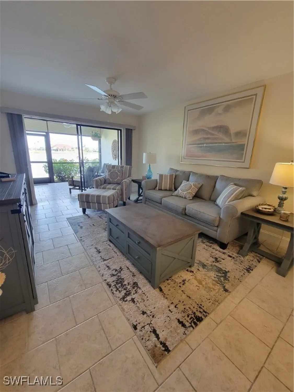Property Slideshow image 11 of 33 | 11170 caravel cir 104, Fort Myers, FL, 33908