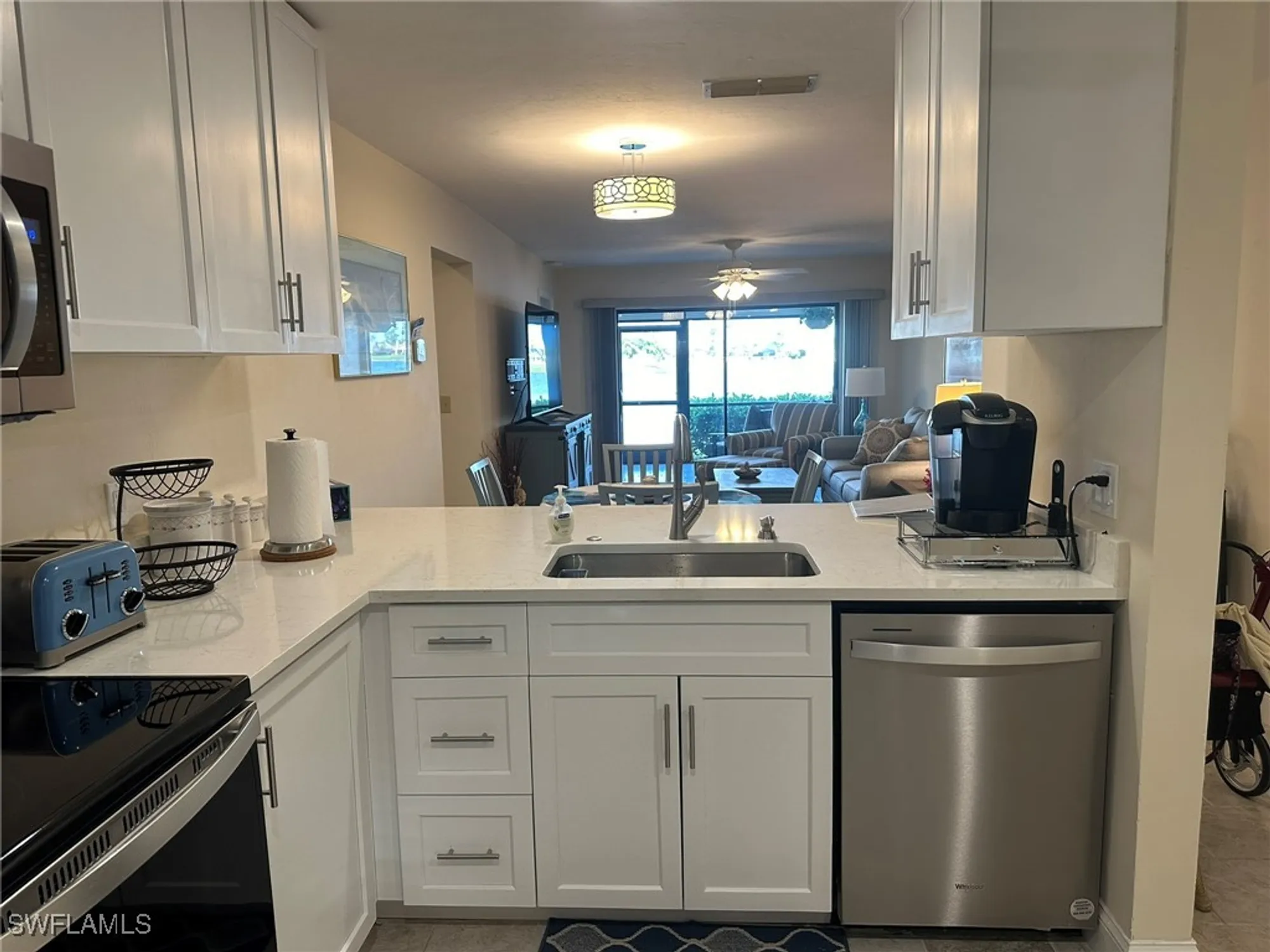 Property Slideshow image 6 of 33 | 11170 caravel cir 104, Fort Myers, FL, 33908