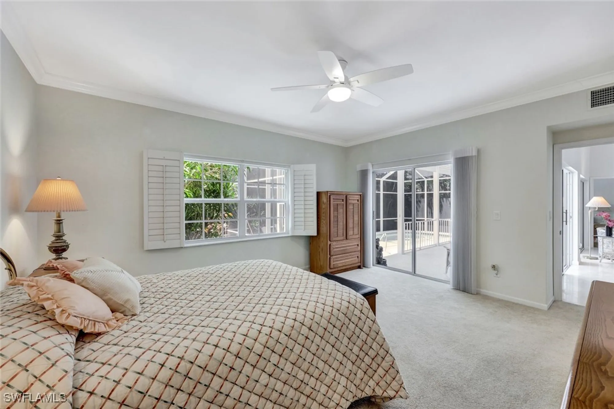 Property Slideshow image 17 of 28 | 5929 chanteclair dr # 8, Naples, FL, 34108