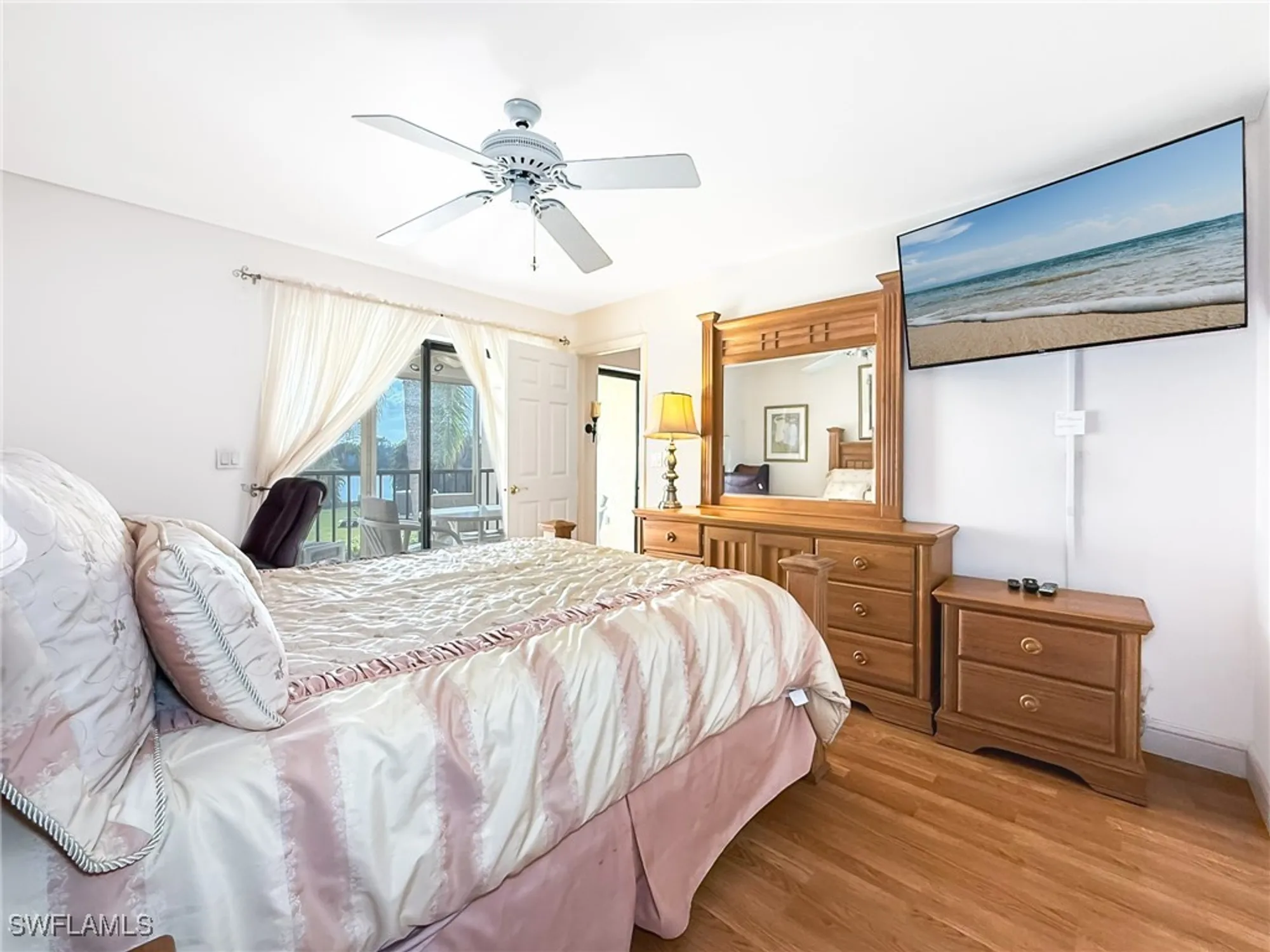 Property Slideshow image 15 of 32 | 13276 white marsh ln 3524, Fort Myers, FL, 33912