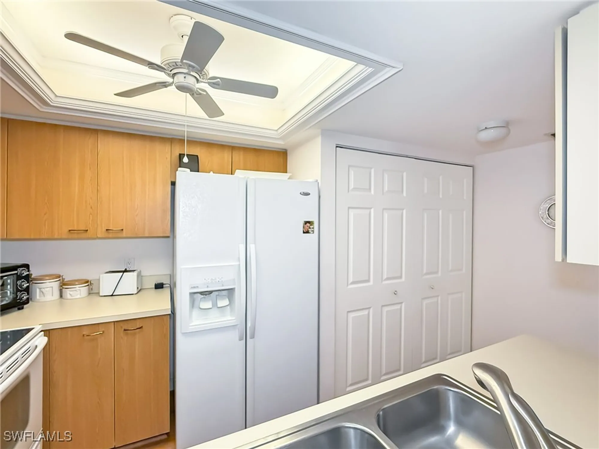 Property Slideshow image 10 of 32 | 13276 white marsh ln 3524, Fort Myers, FL, 33912