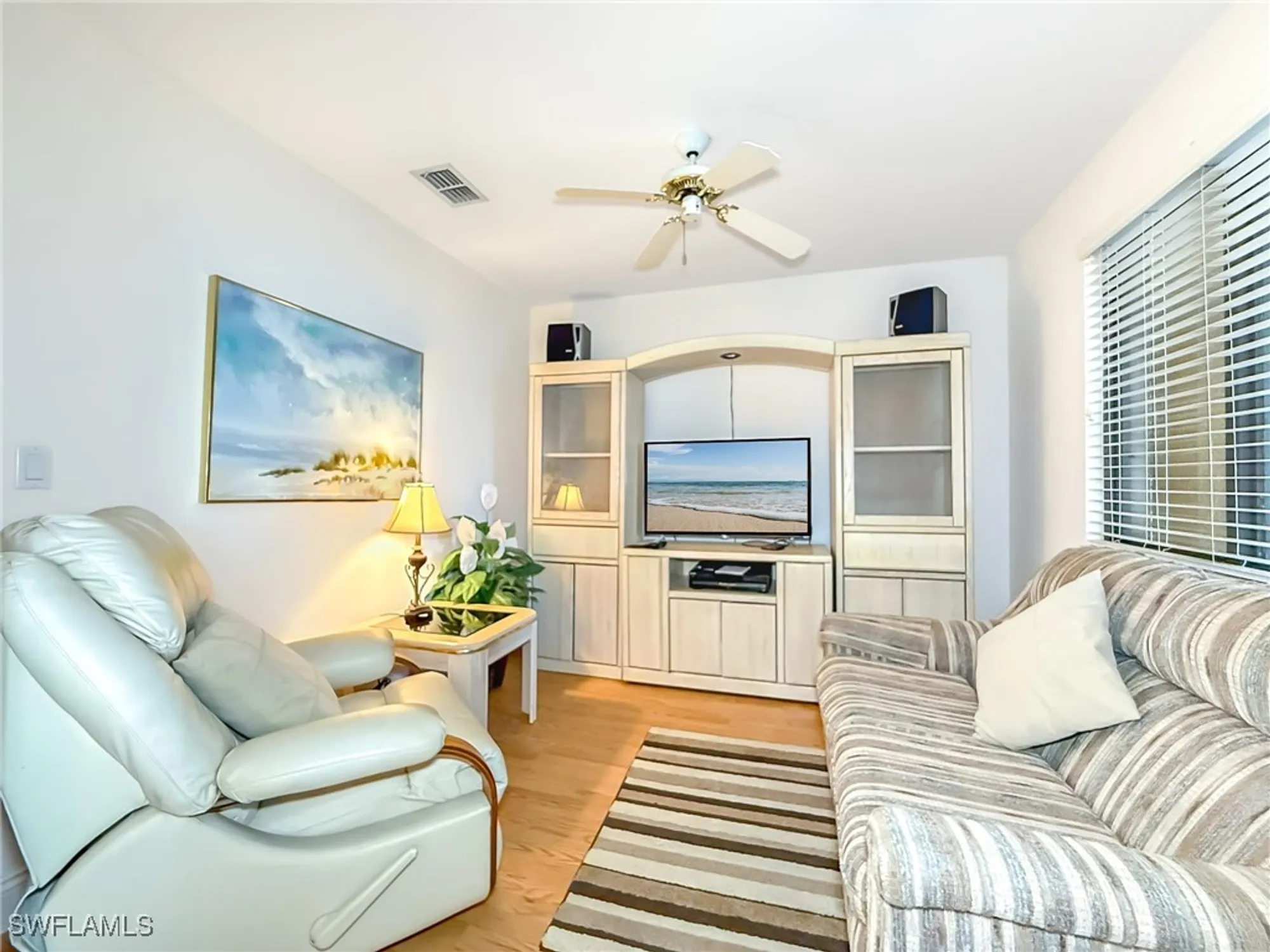 Property Slideshow image 13 of 32 | 13276 white marsh ln 3524, Fort Myers, FL, 33912