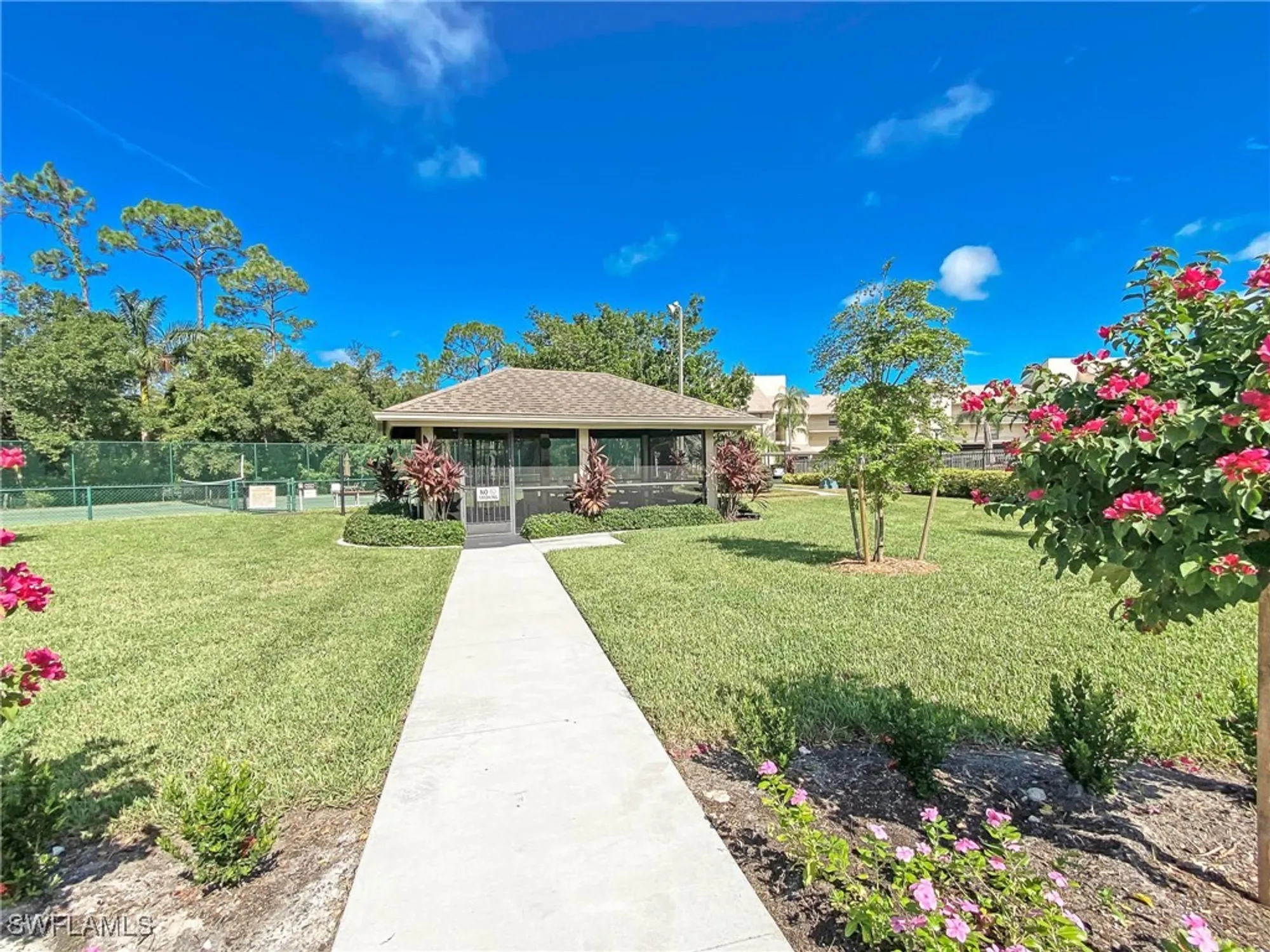 Property Slideshow image 26 of 32 | 13276 white marsh ln 3524, Fort Myers, FL, 33912