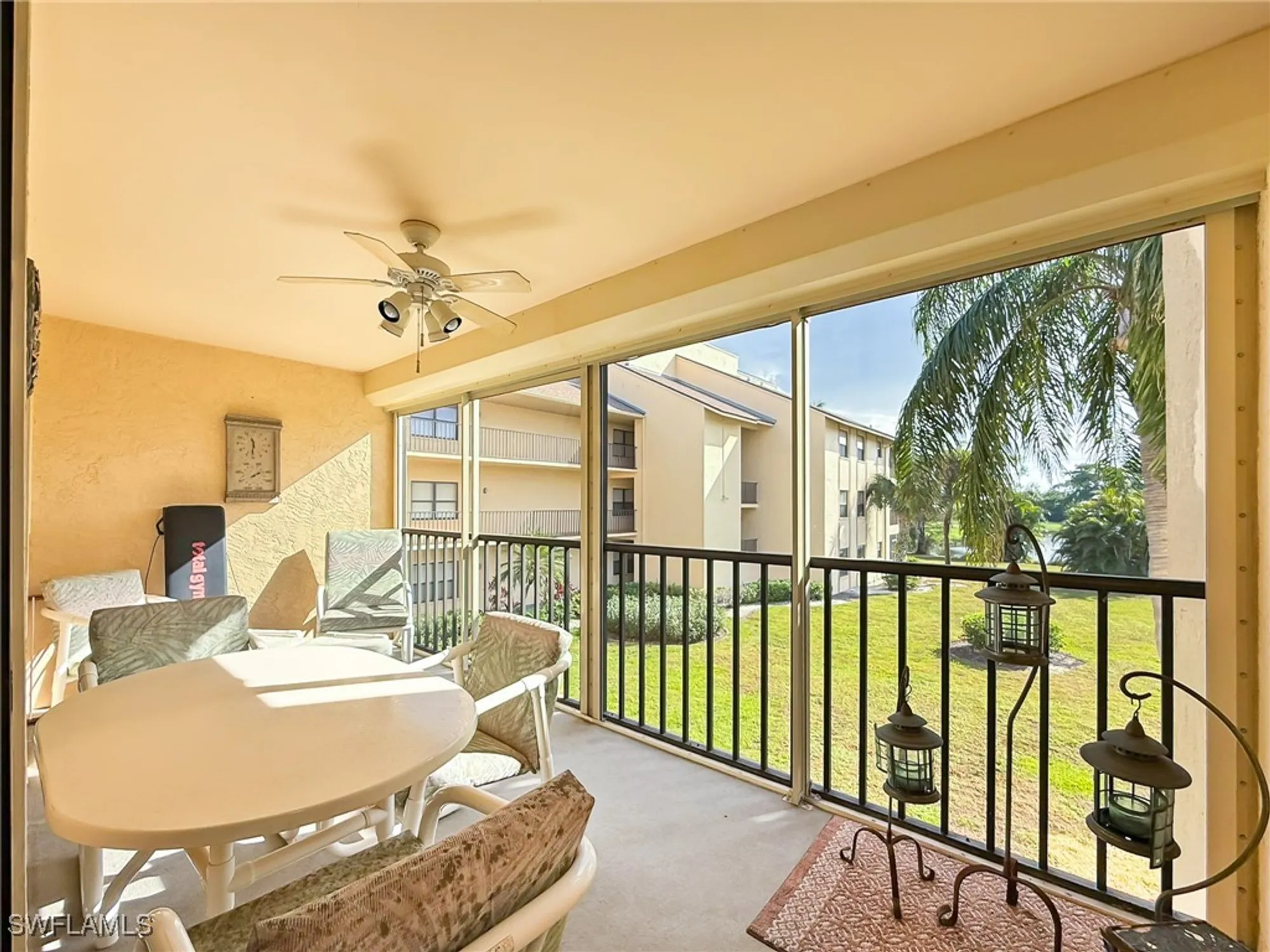 Property Slideshow image 21 of 32 | 13276 white marsh ln 3524, Fort Myers, FL, 33912