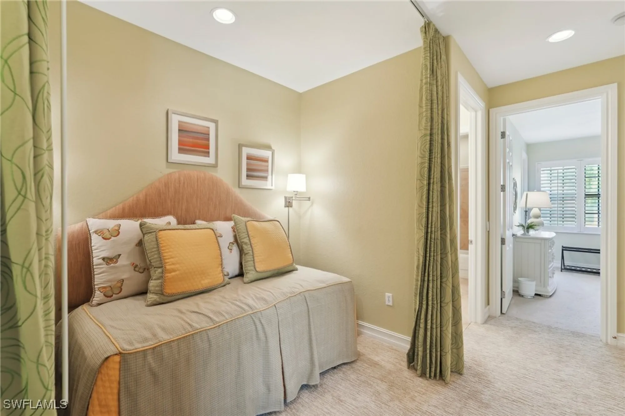 Property Slideshow image 27 of 44 | 9108 capistrano st 7401, Naples, FL, 34113