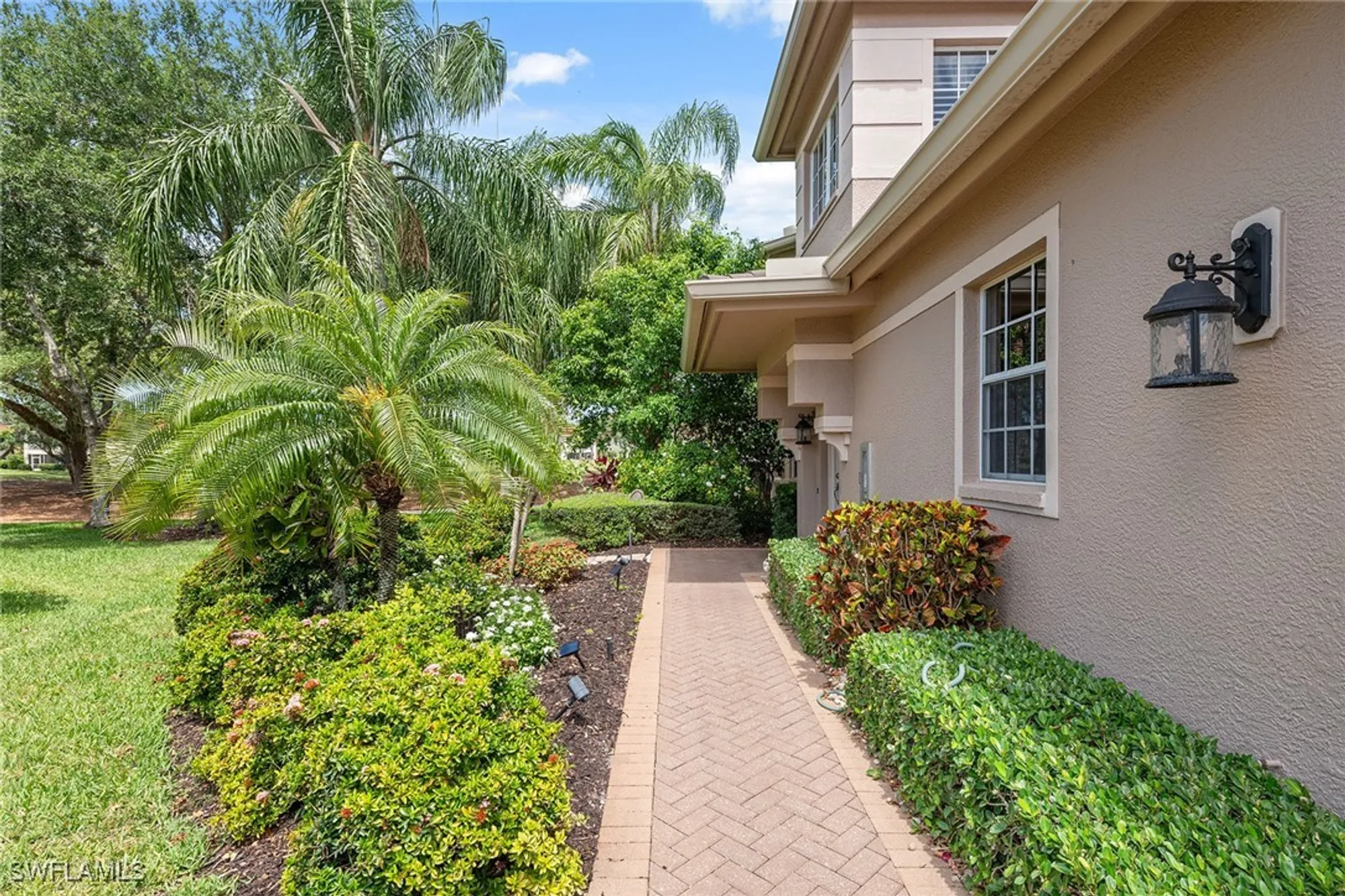 Property Slideshow image 2 of 37 | 770 regency reserve cir 1803, Naples, FL, 34119