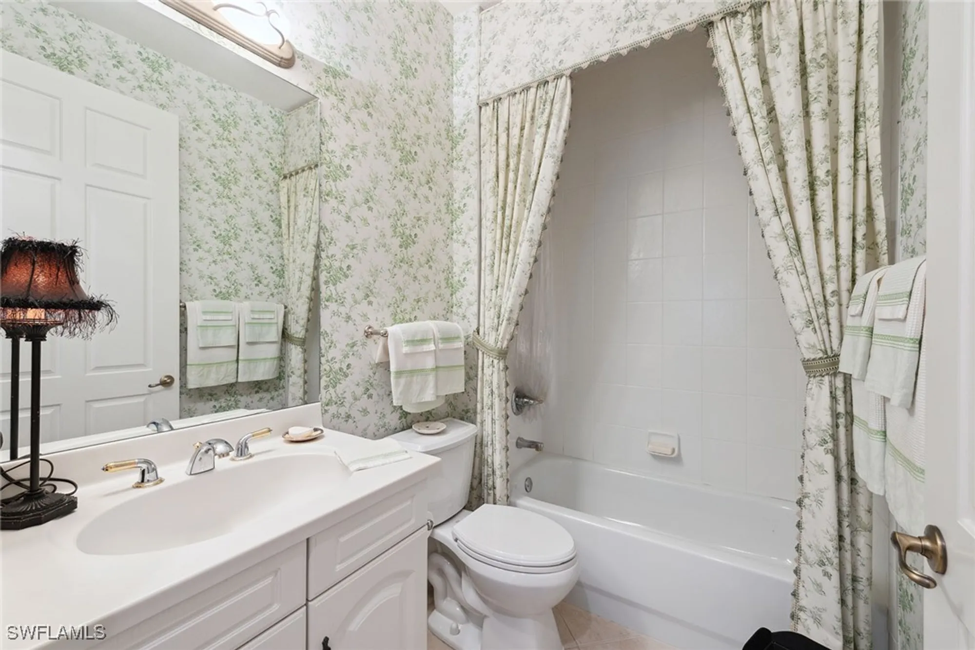 Property Slideshow image 20 of 37 | 770 regency reserve cir 1803, Naples, FL, 34119