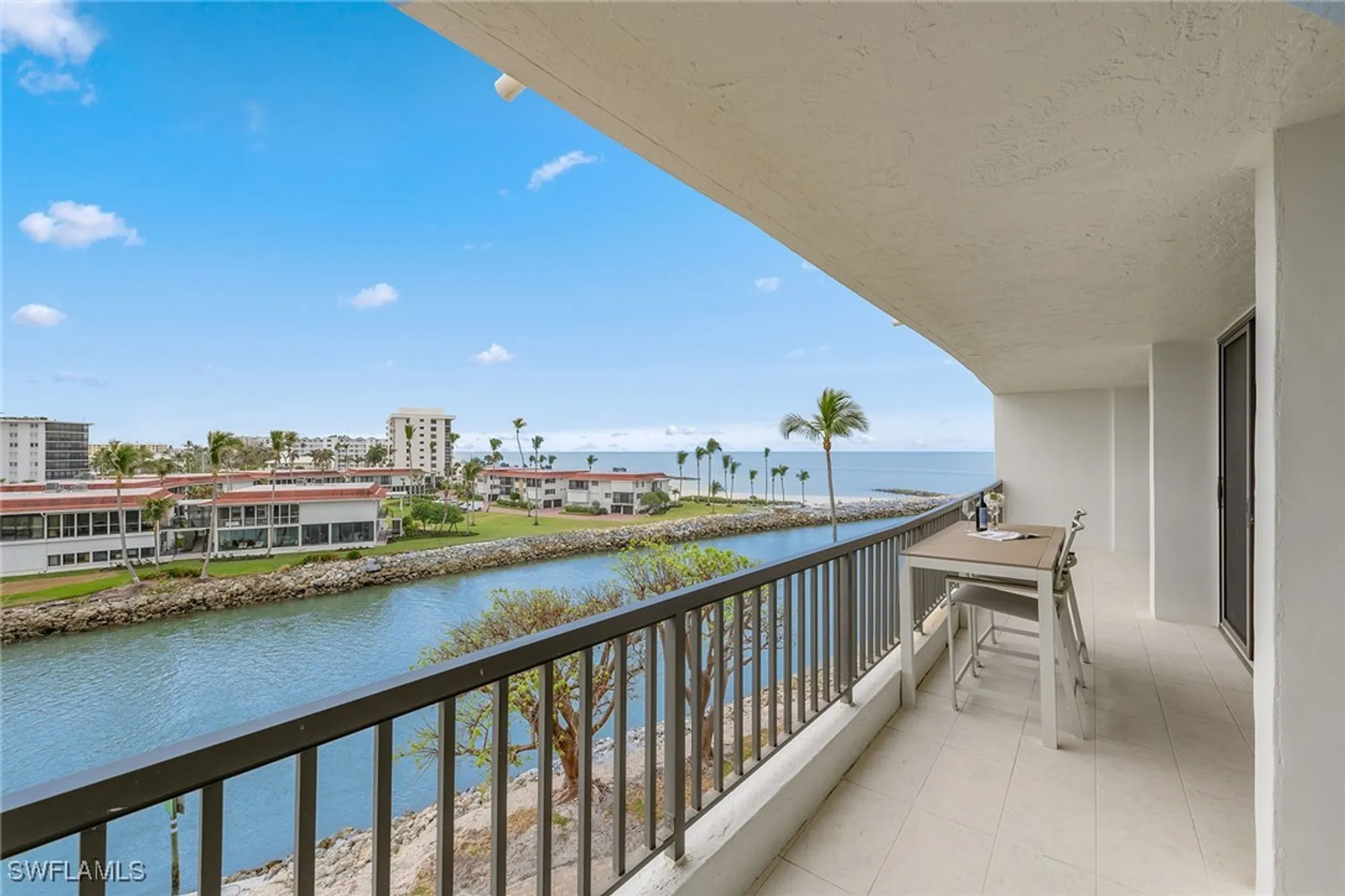 Property Slideshow image 1 of 41 | 2318 gulf shore blvd n # 510, Naples, FL, 34103