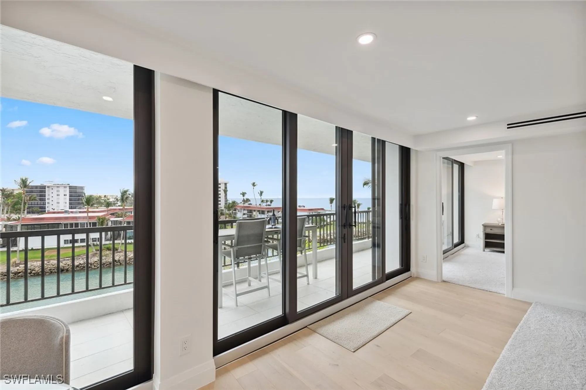 Property Slideshow image 12 of 41 | 2318 gulf shore blvd n # 510, Naples, FL, 34103