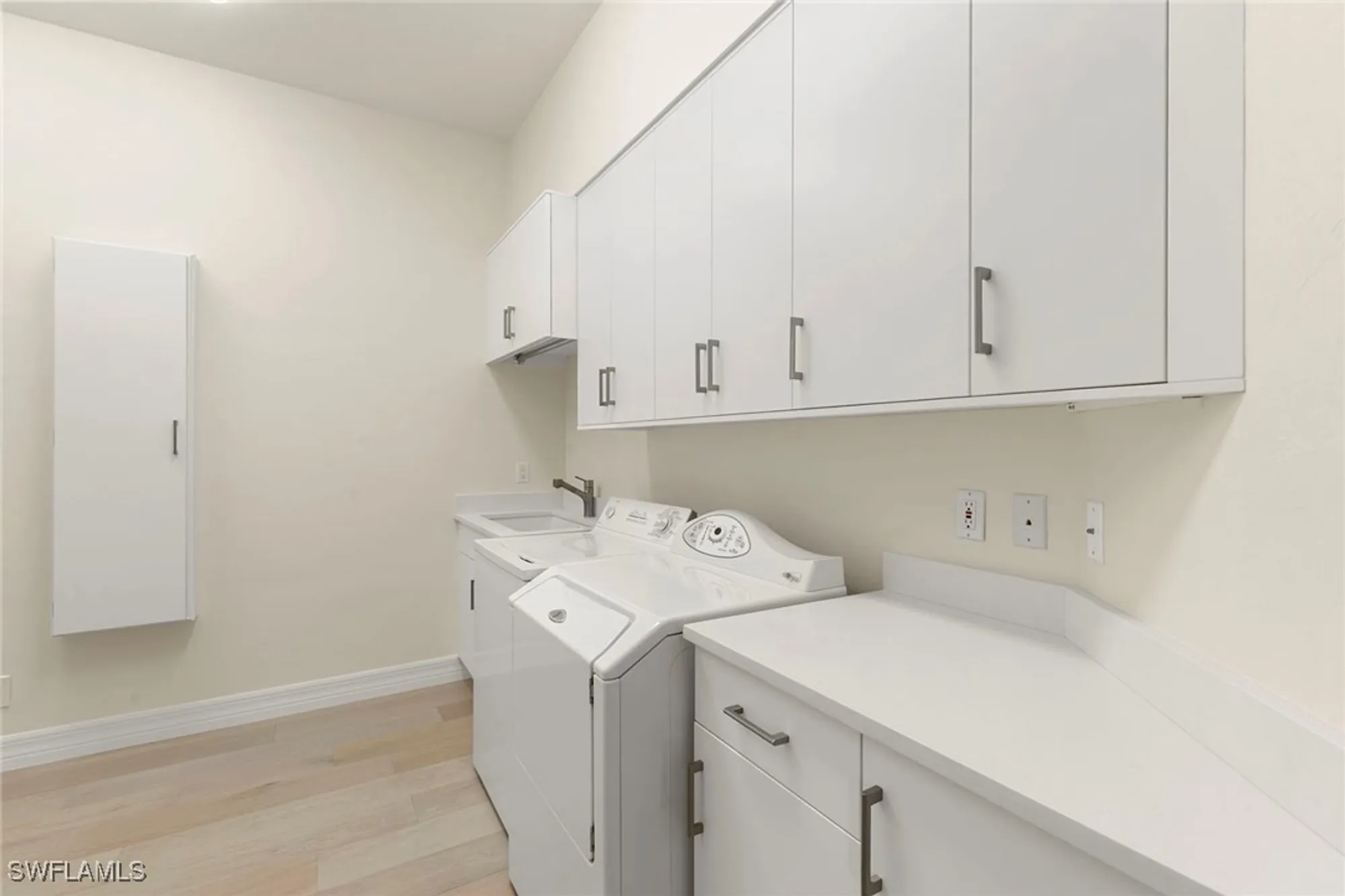 Property Slideshow image 33 of 41 | 8723 la palma ln, Naples, FL, 34108