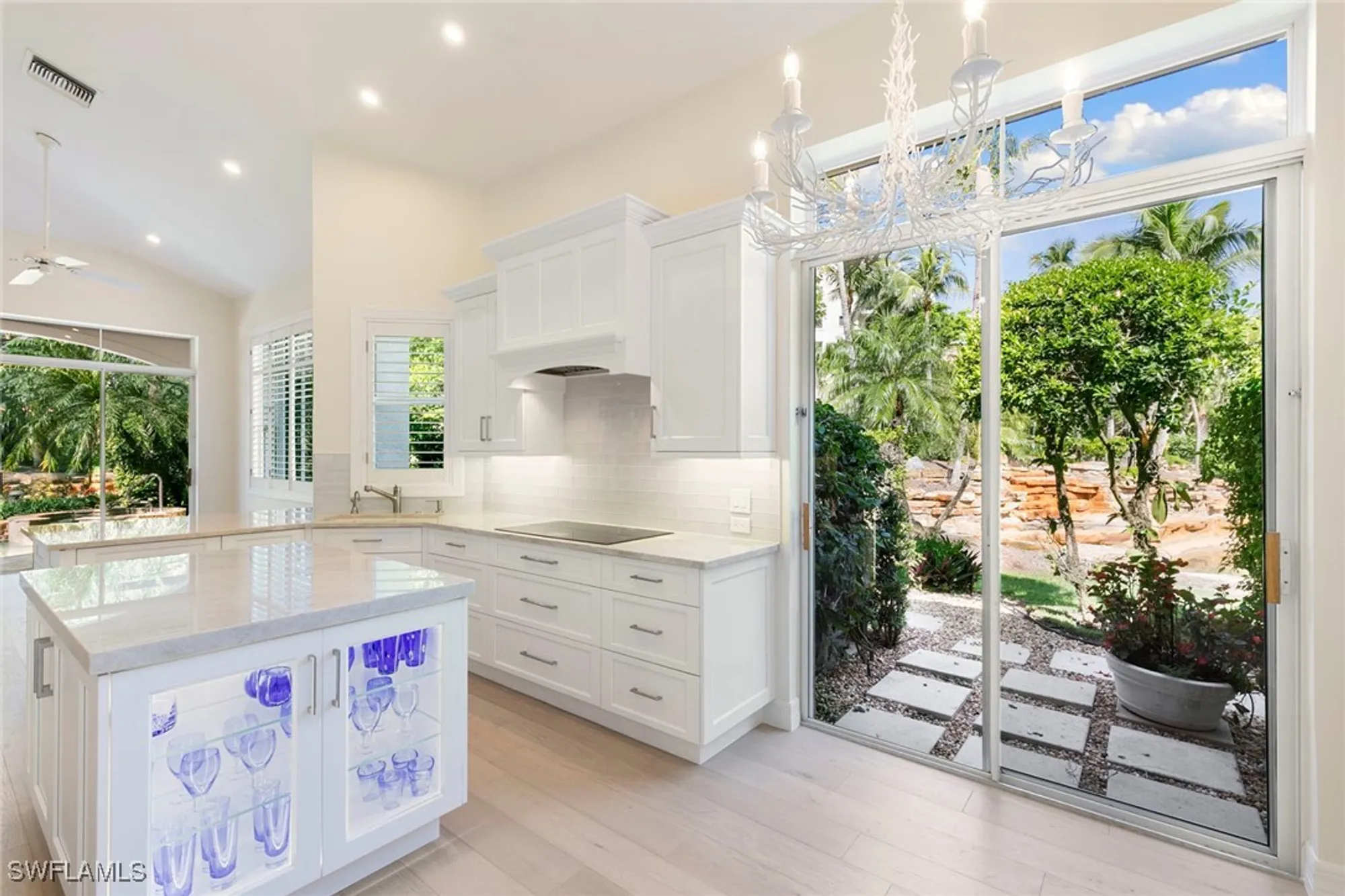 Property Slideshow image 5 of 41 | 8723 la palma ln, Naples, FL, 34108