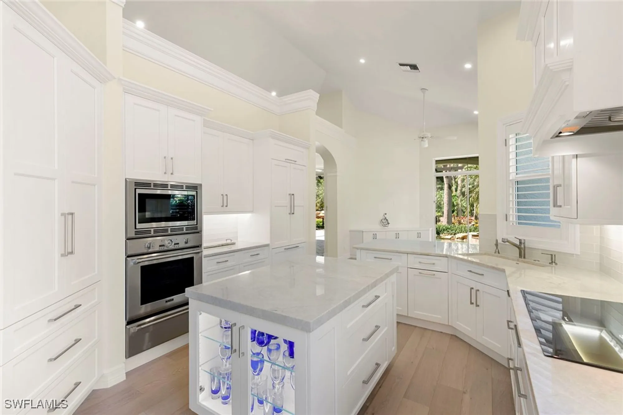 Property Slideshow image 7 of 41 | 8723 la palma ln, Naples, FL, 34108