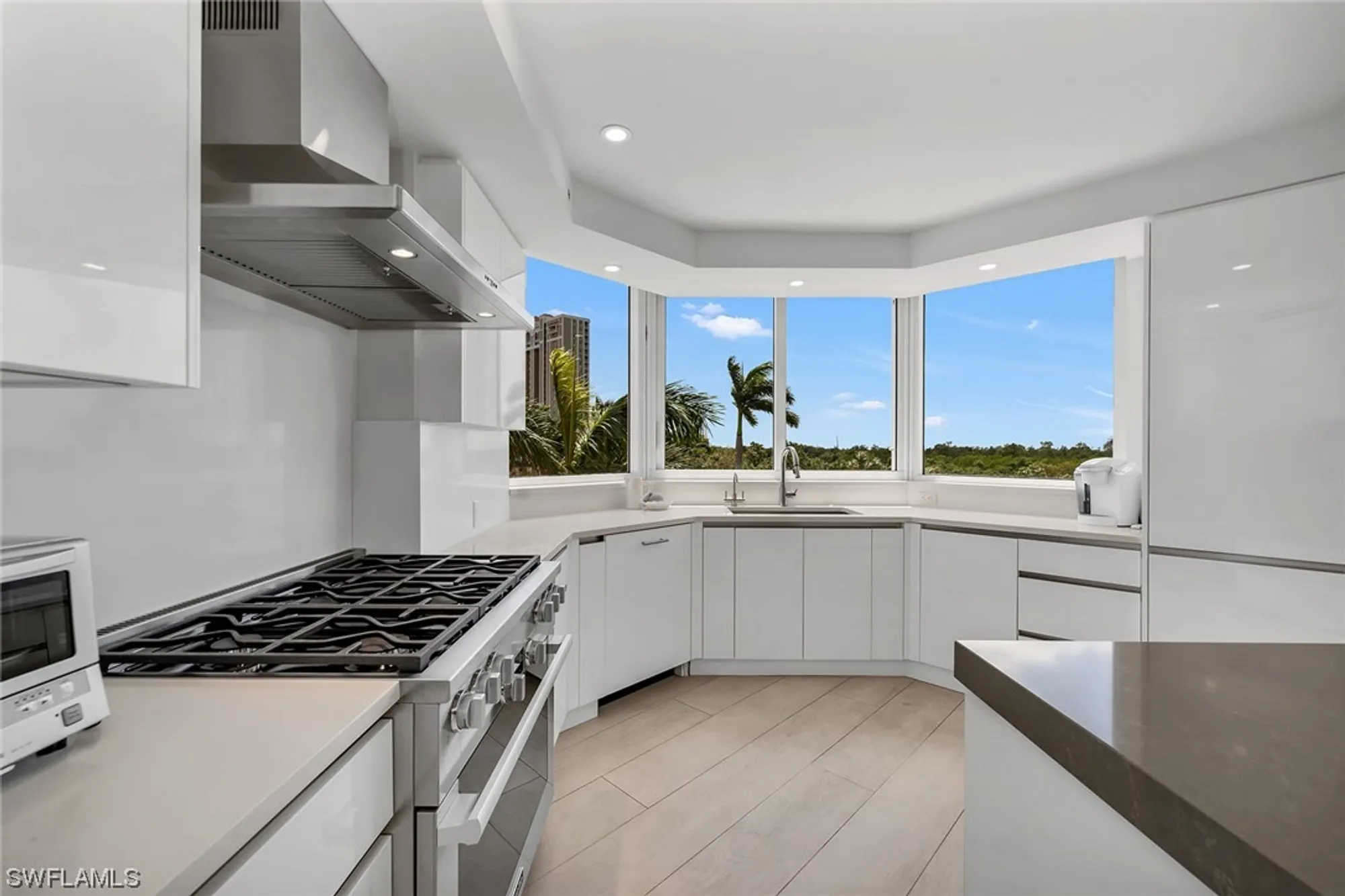 Property Slideshow image 6 of 28 | 6597 nicholas blvd apt 401, Naples, FL, 34108