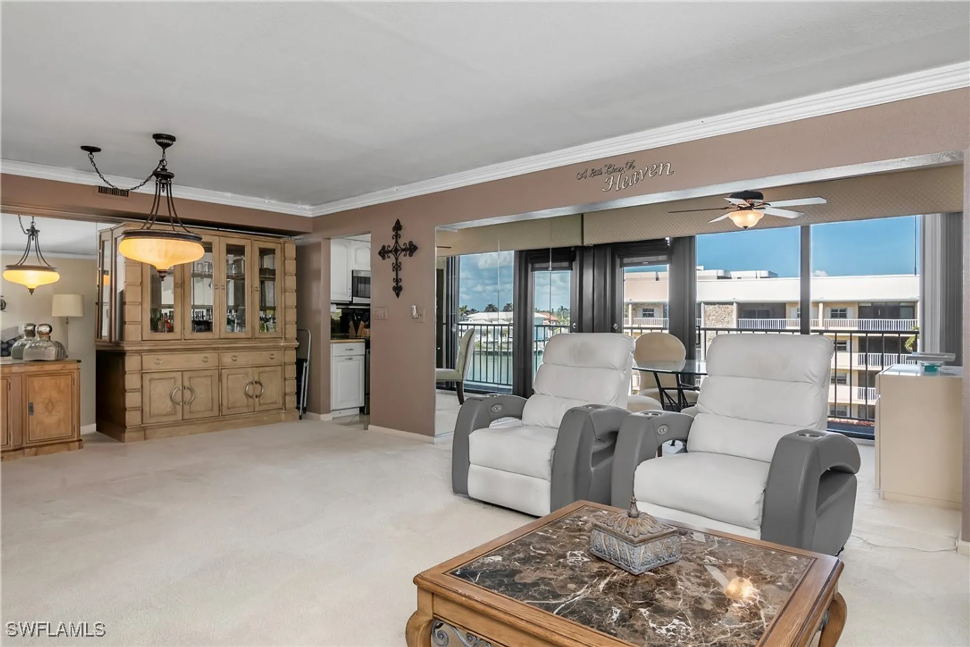 Property Slideshow image 17 of 25 | 3000 gulf shore blvd 415, Naples, FL, 34103