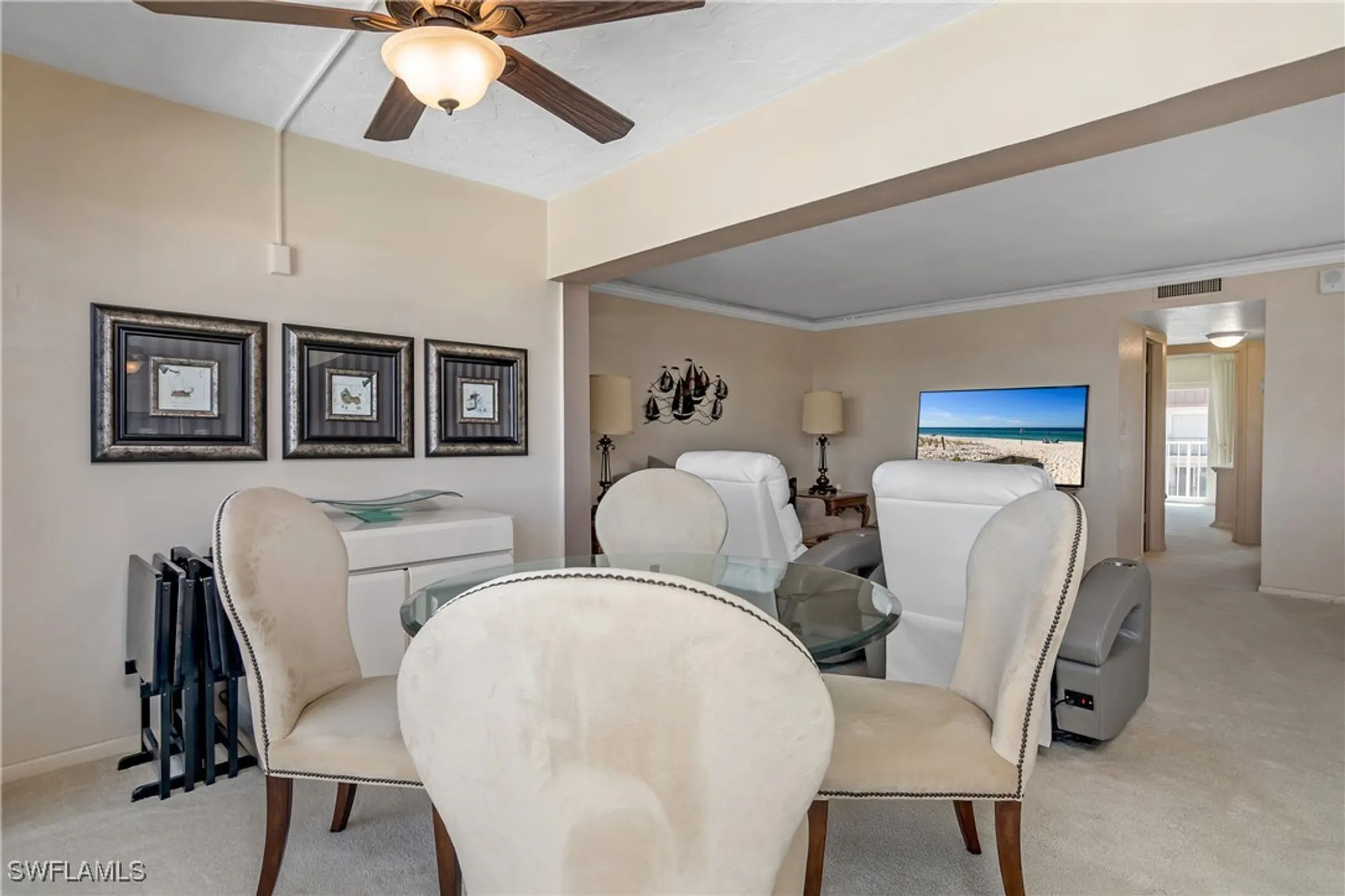 Property Slideshow image 19 of 25 | 3000 gulf shore blvd 415, Naples, FL, 34103