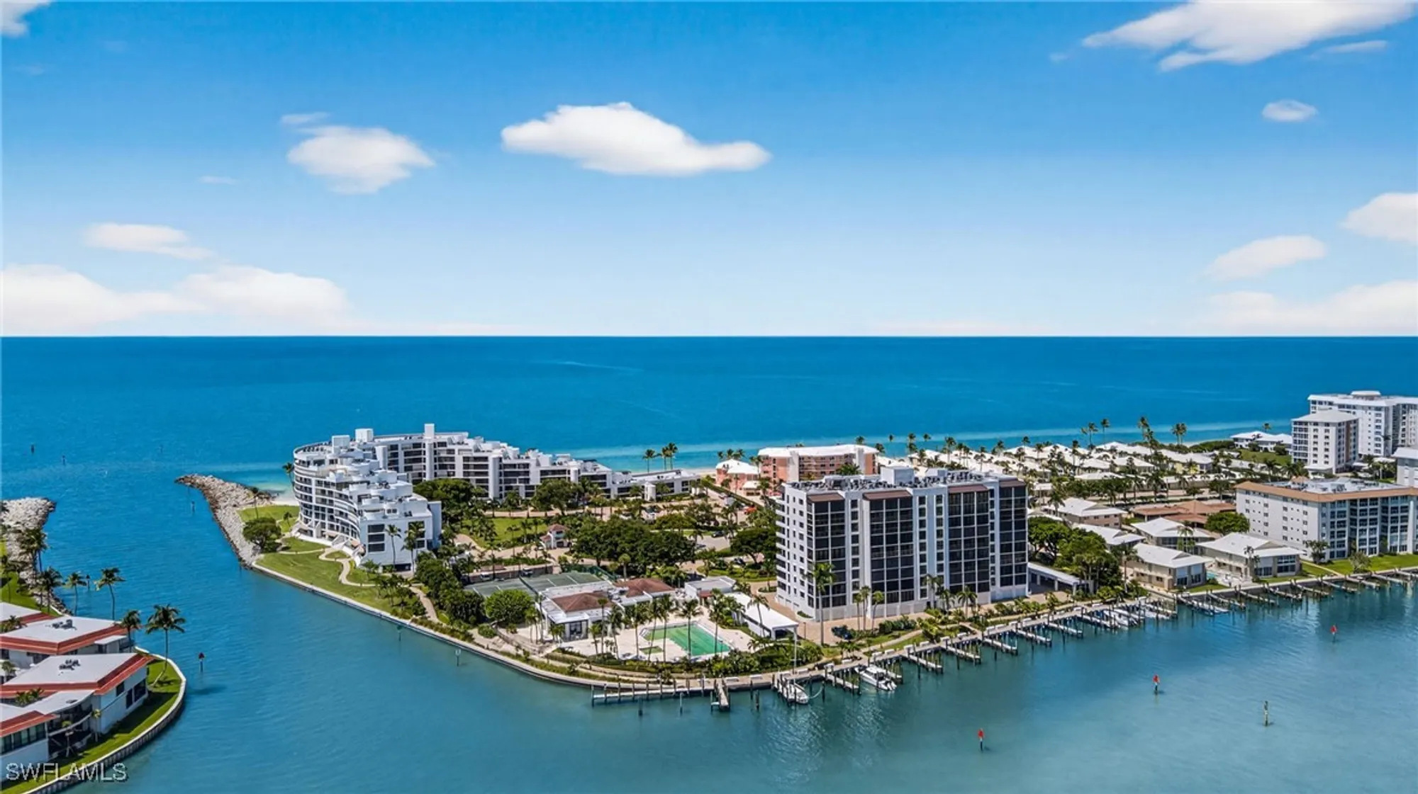 Property Slideshow image 14 of 27 | 2400 gulf shore blvd n ph 4, Naples, FL, 34103