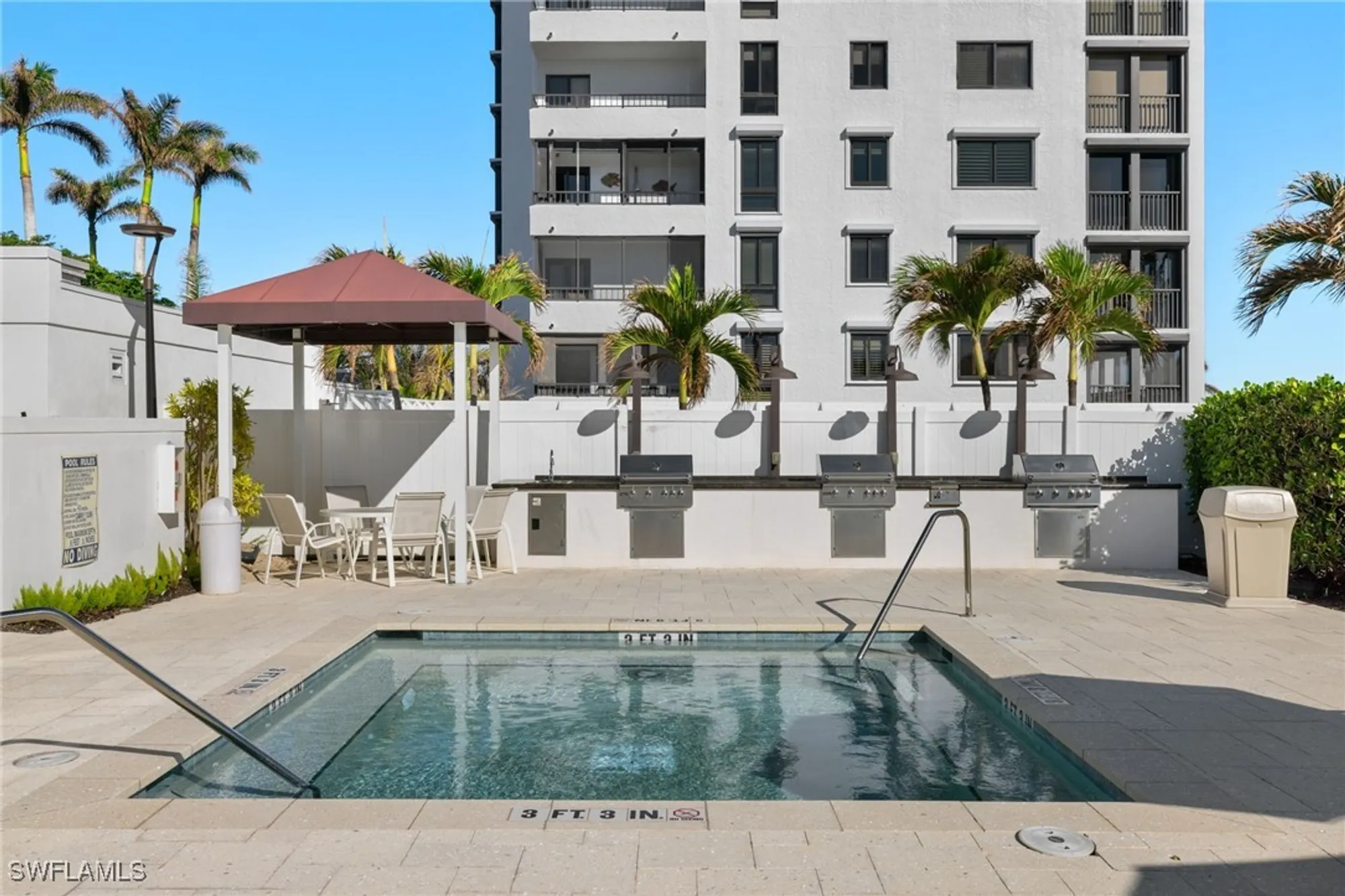 Property Slideshow image 23 of 27 | 2400 gulf shore blvd n ph 4, Naples, FL, 34103