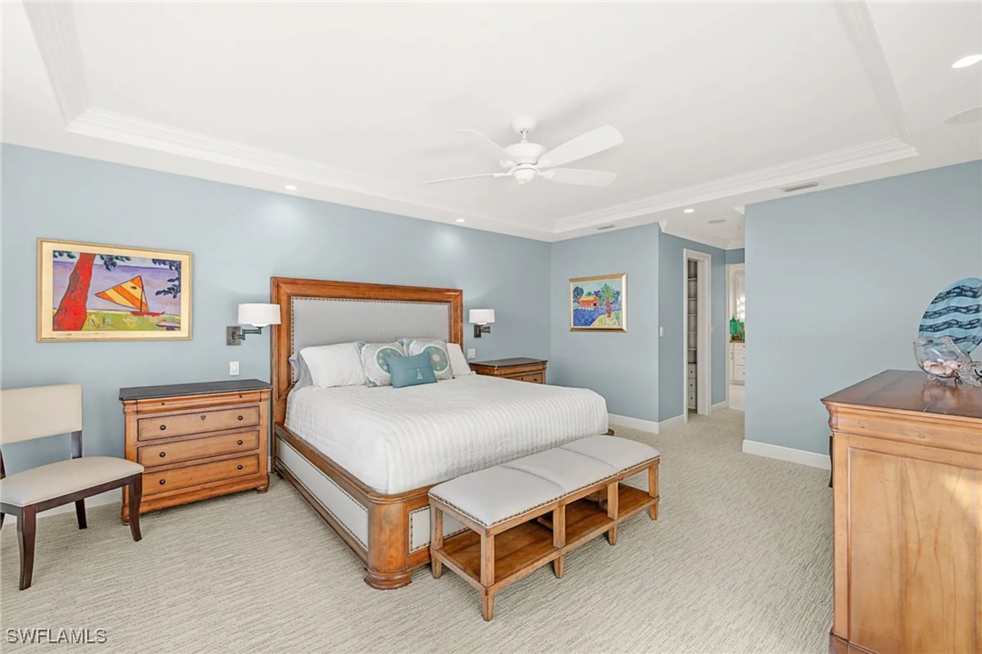 Property Slideshow image 8 of 27 | 2400 gulf shore blvd n ph 4, Naples, FL, 34103