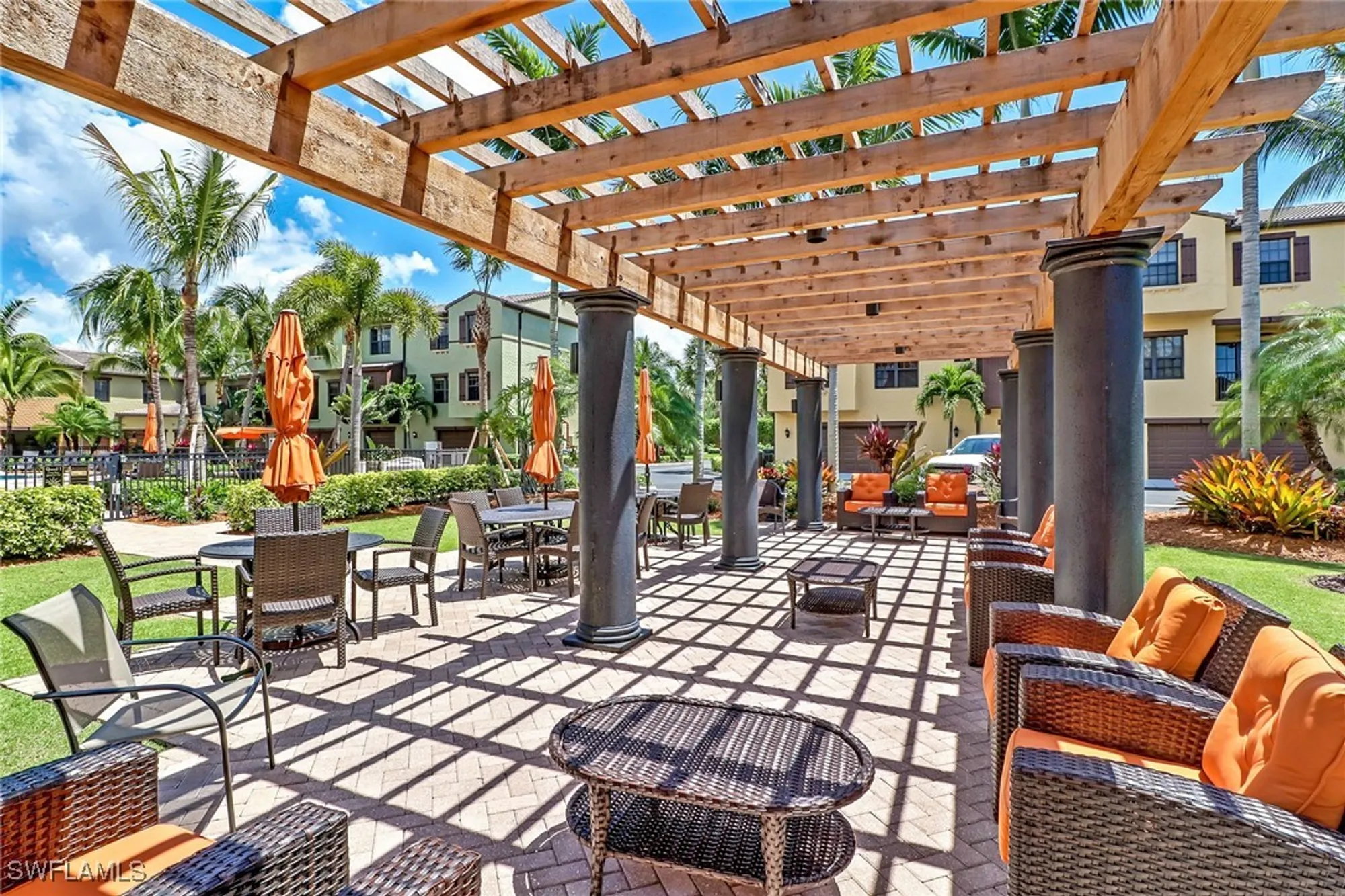 Property Slideshow image 19 of 41 | 9065 albion ln 4903, Naples, FL, 34113