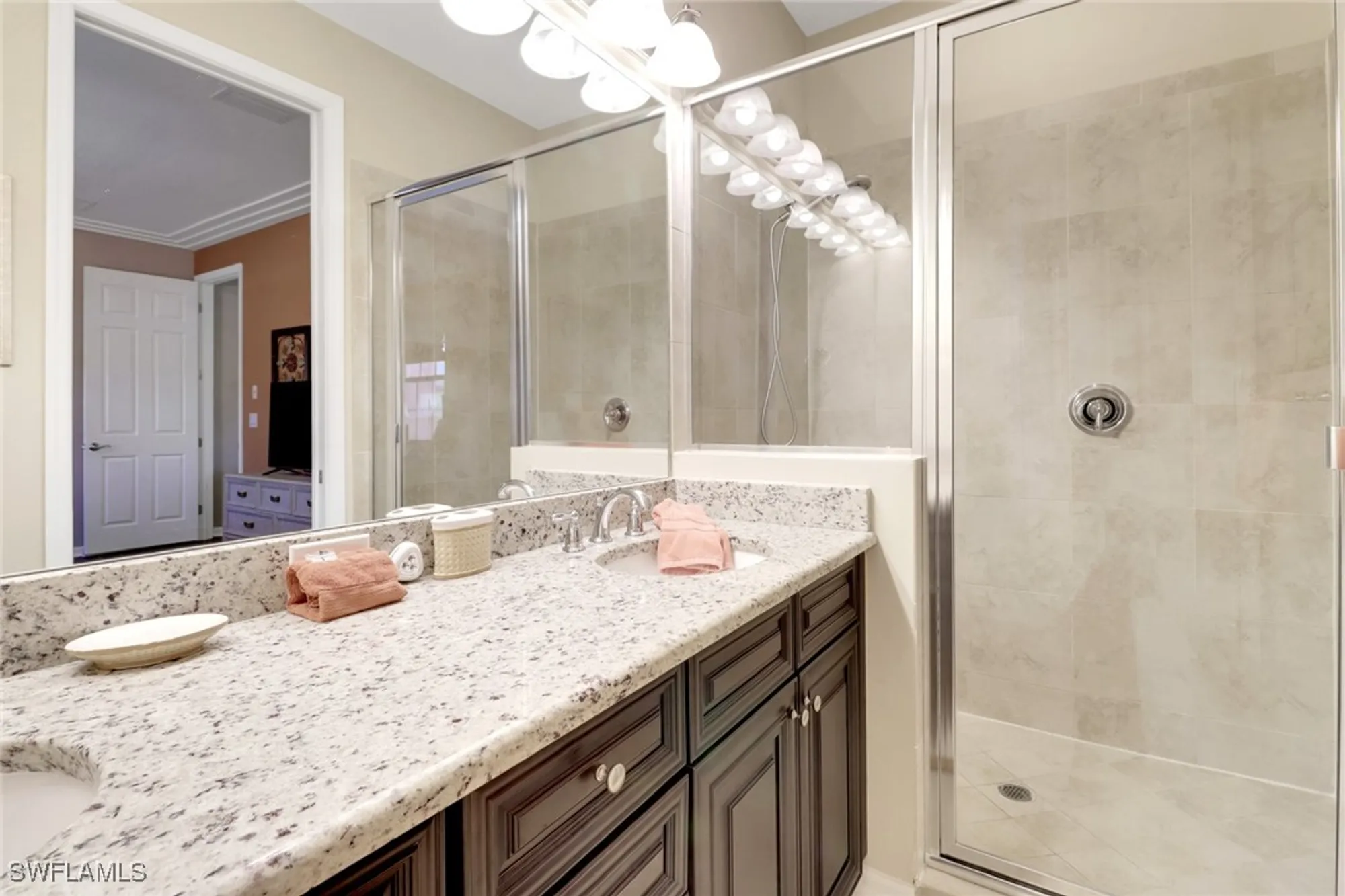 Property Slideshow image 11 of 41 | 9065 albion ln 4903, Naples, FL, 34113