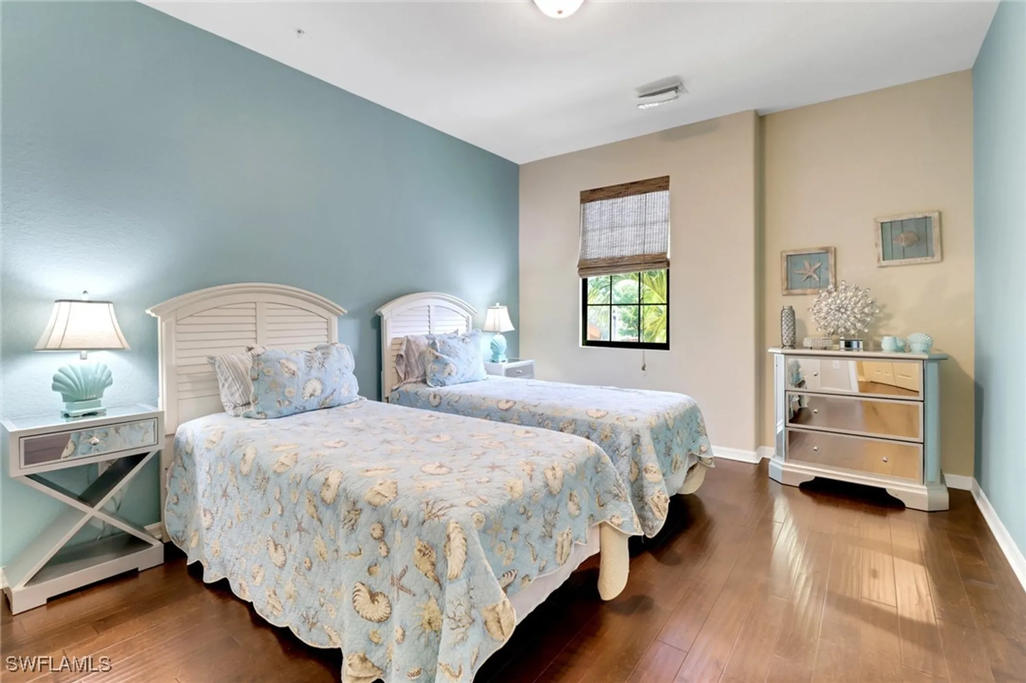 Property Slideshow image 12 of 41 | 9065 albion ln 4903, Naples, FL, 34113