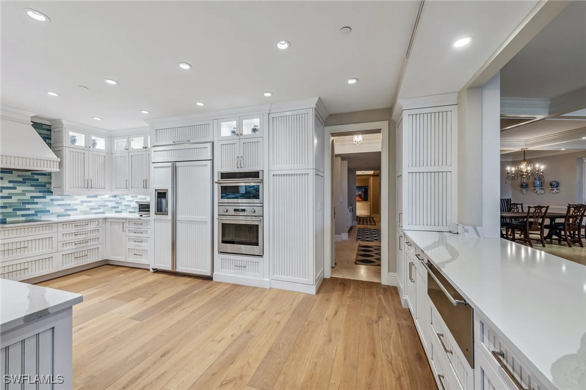 Property Slideshow image 7 of 33 | 8787 bay colony dr 903, Naples, FL, 34108