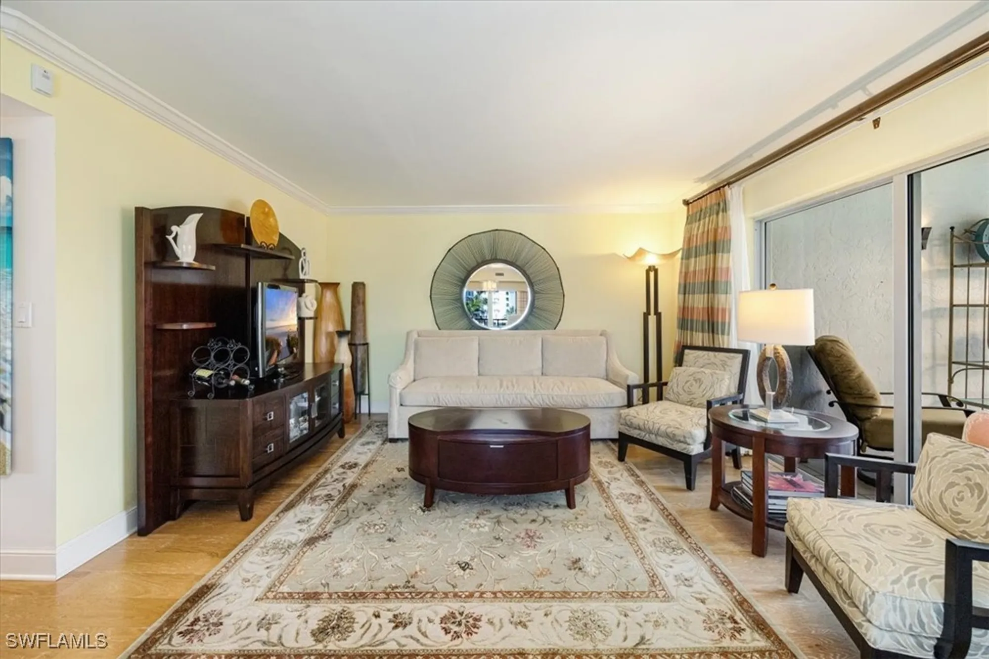 Property Slideshow image 6 of 23 | 2900 gulf shore blvd 406, Naples, FL, 34103
