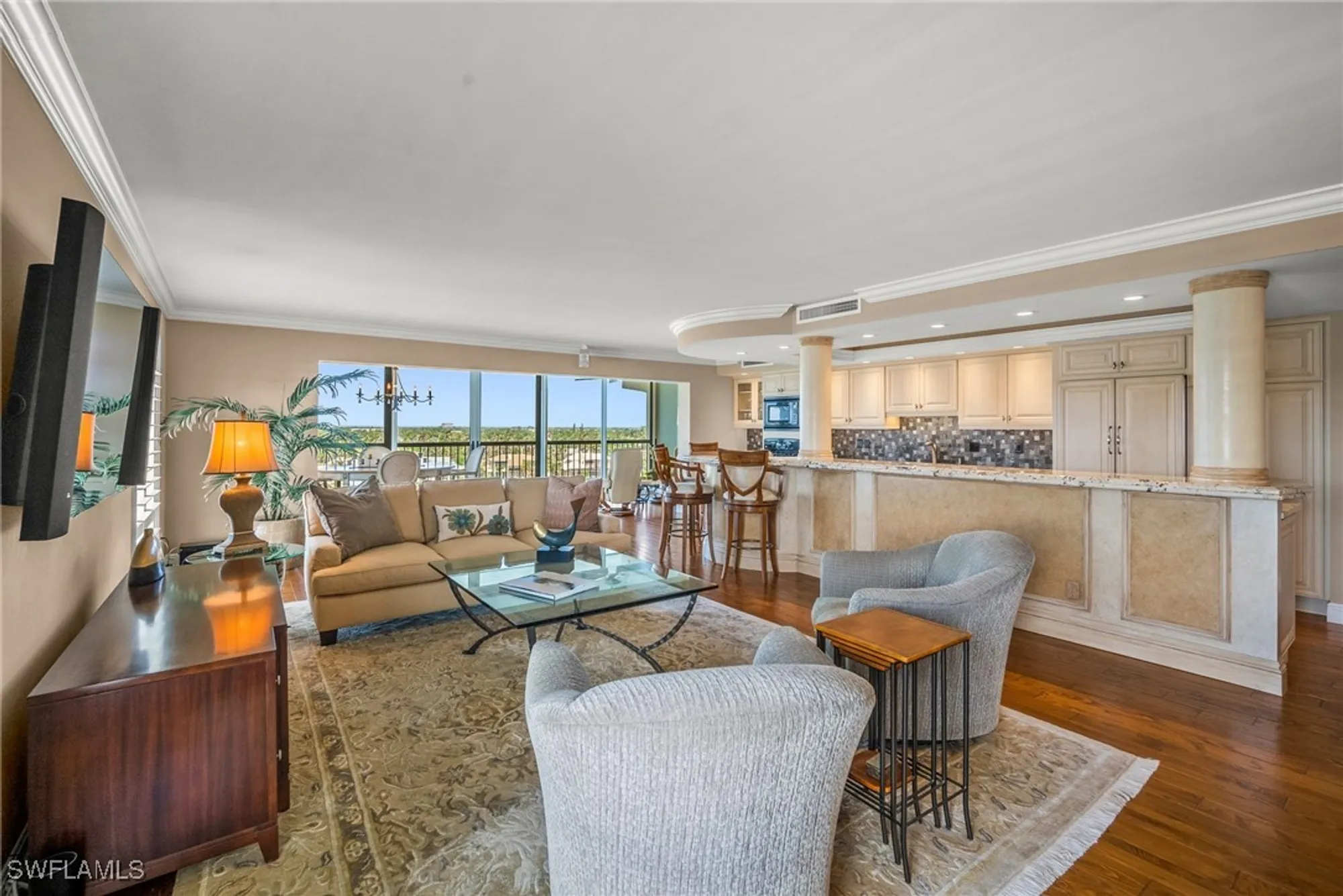 Property Slideshow image 19 of 37 | 2650 gulf shore blvd 701, Naples, FL, 34103