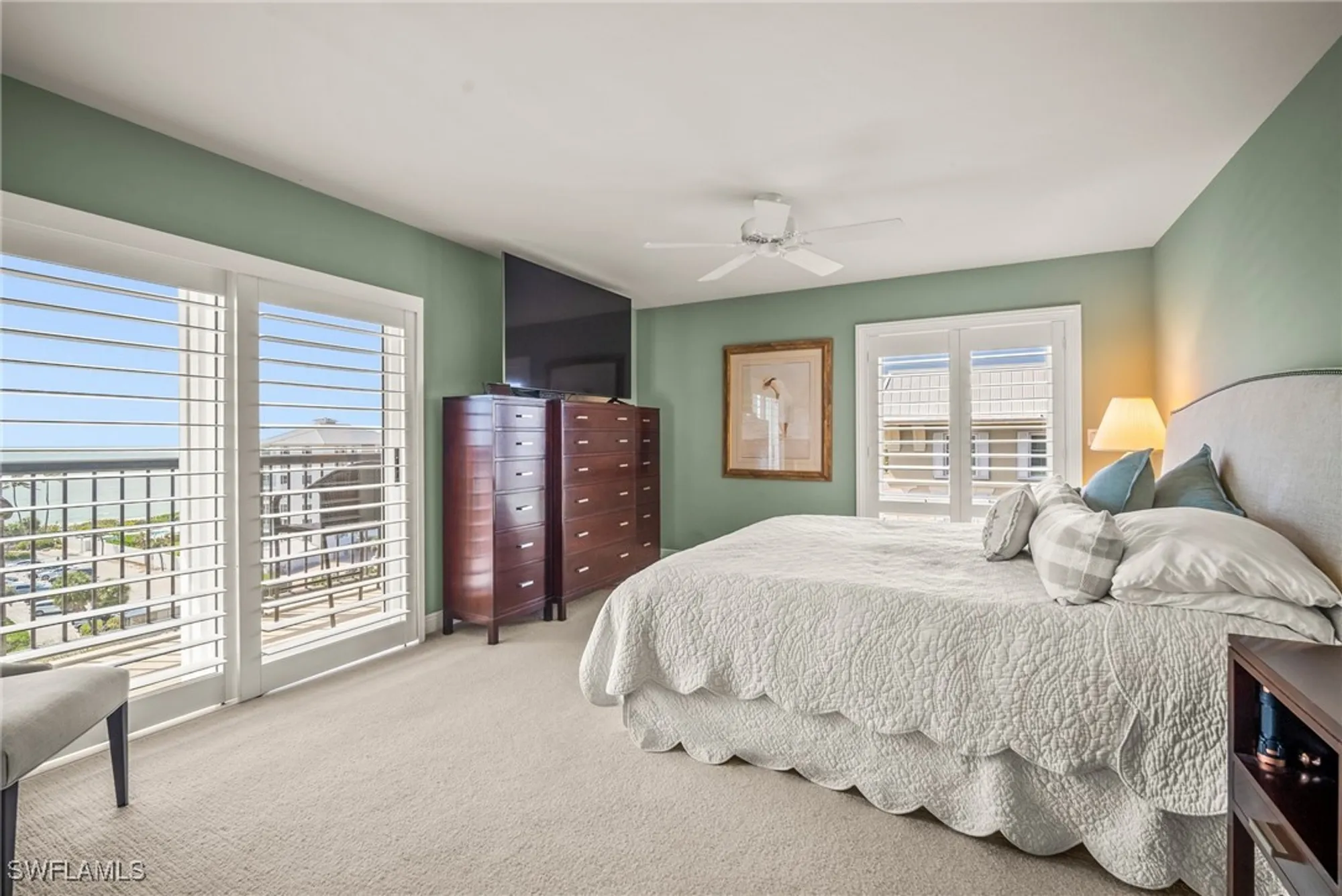 Property Slideshow image 23 of 37 | 2650 gulf shore blvd 701, Naples, FL, 34103