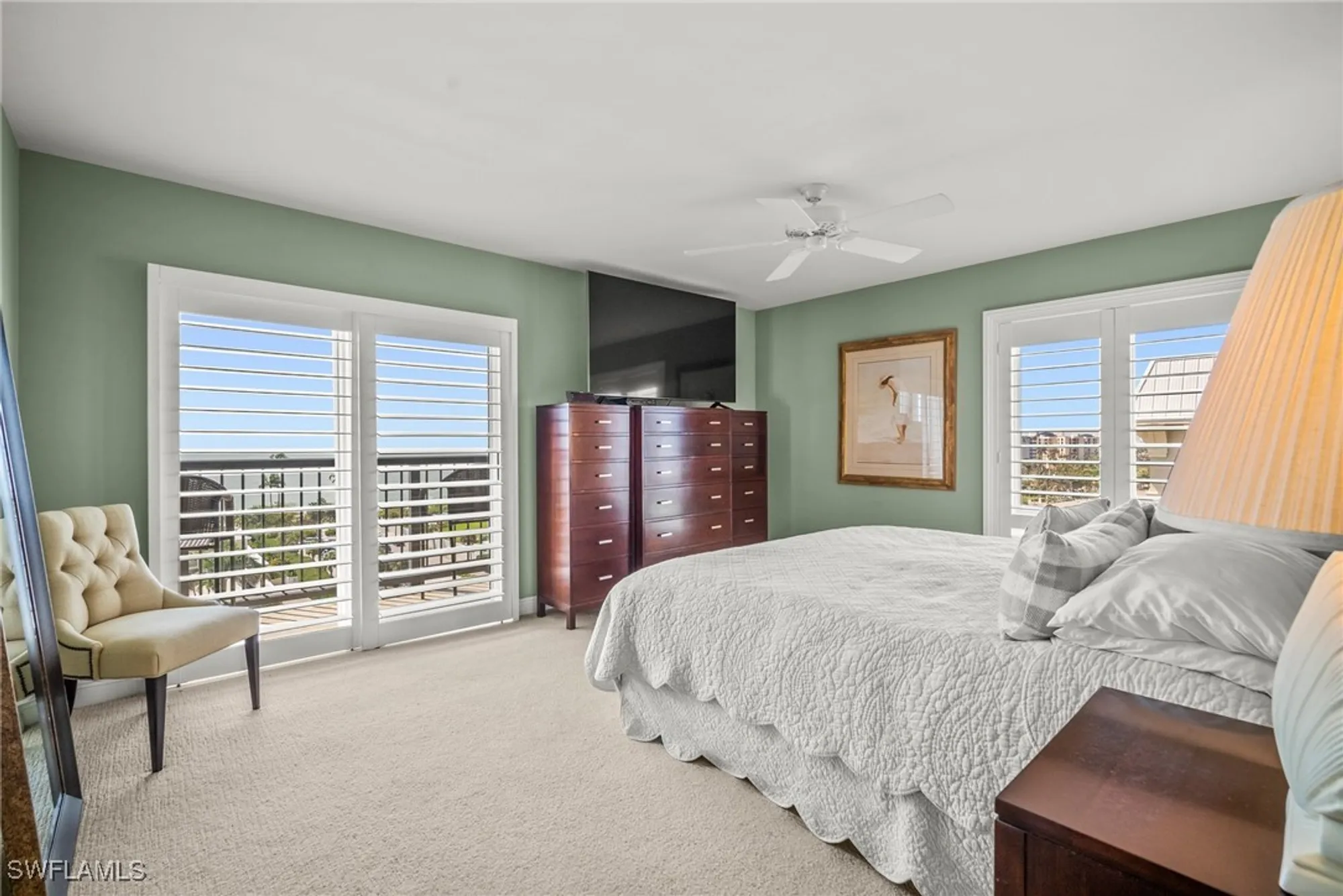 Property Slideshow image 7 of 37 | 2650 gulf shore blvd 701, Naples, FL, 34103