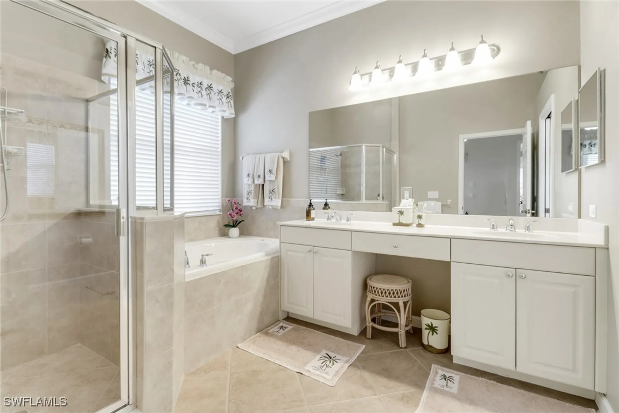 Property Slideshow image 21 of 50 | 3790 lakeview isle ct, Fort Myers, FL, 33905