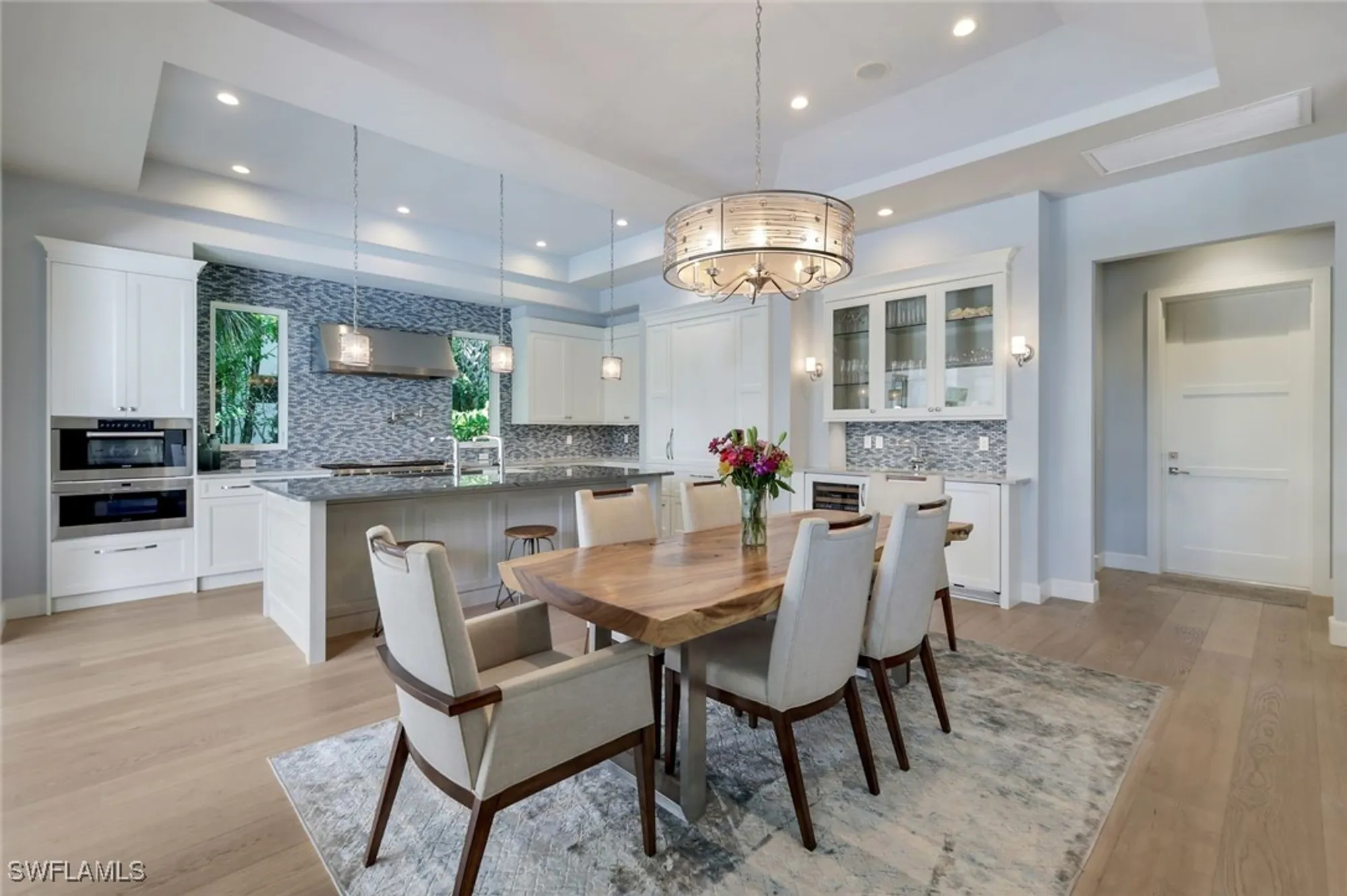 Property Slideshow image 12 of 49 | 875 wedge dr, Naples, FL, 34103