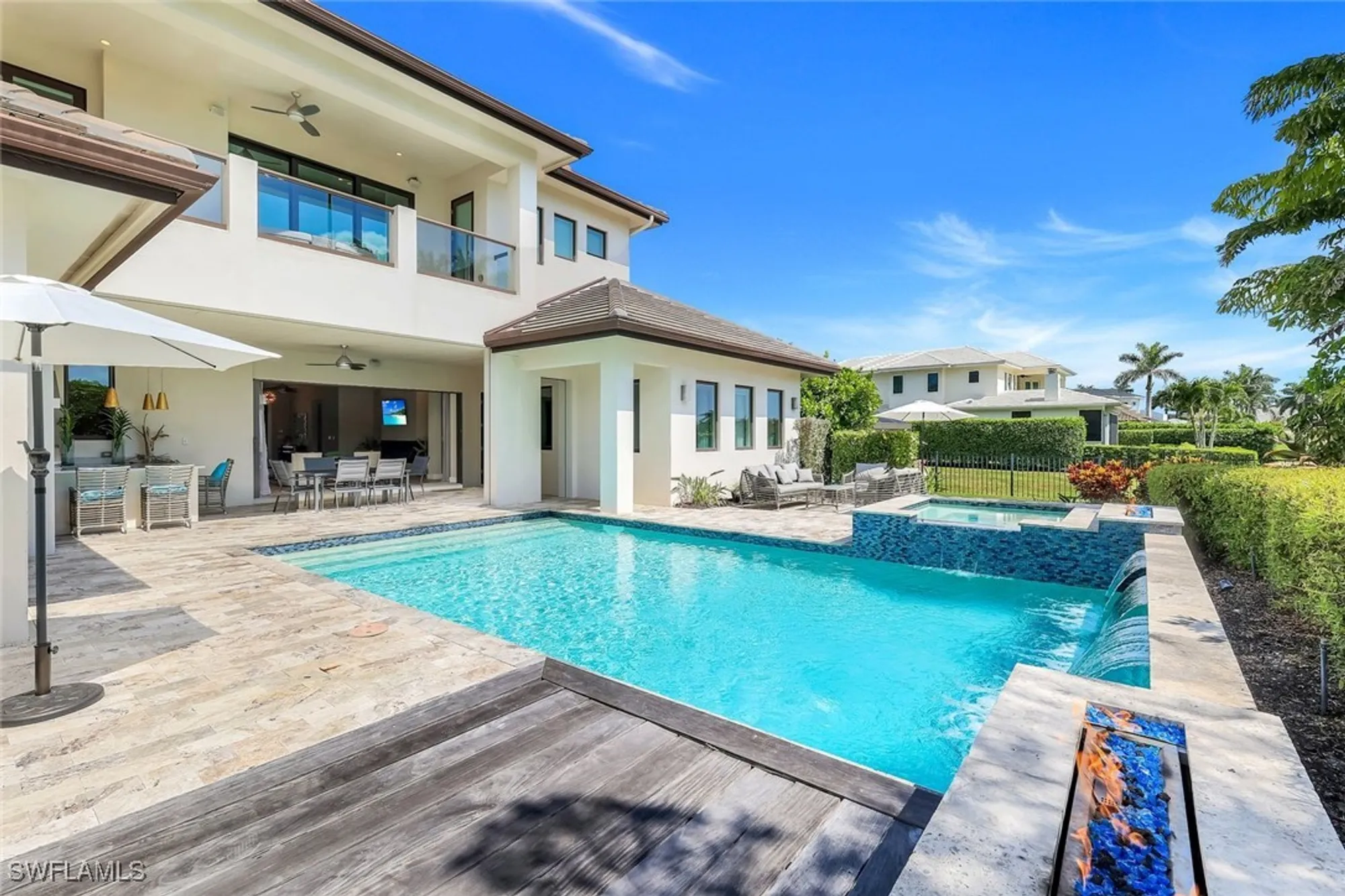 Property Slideshow image 24 of 49 | 875 wedge dr, Naples, FL, 34103