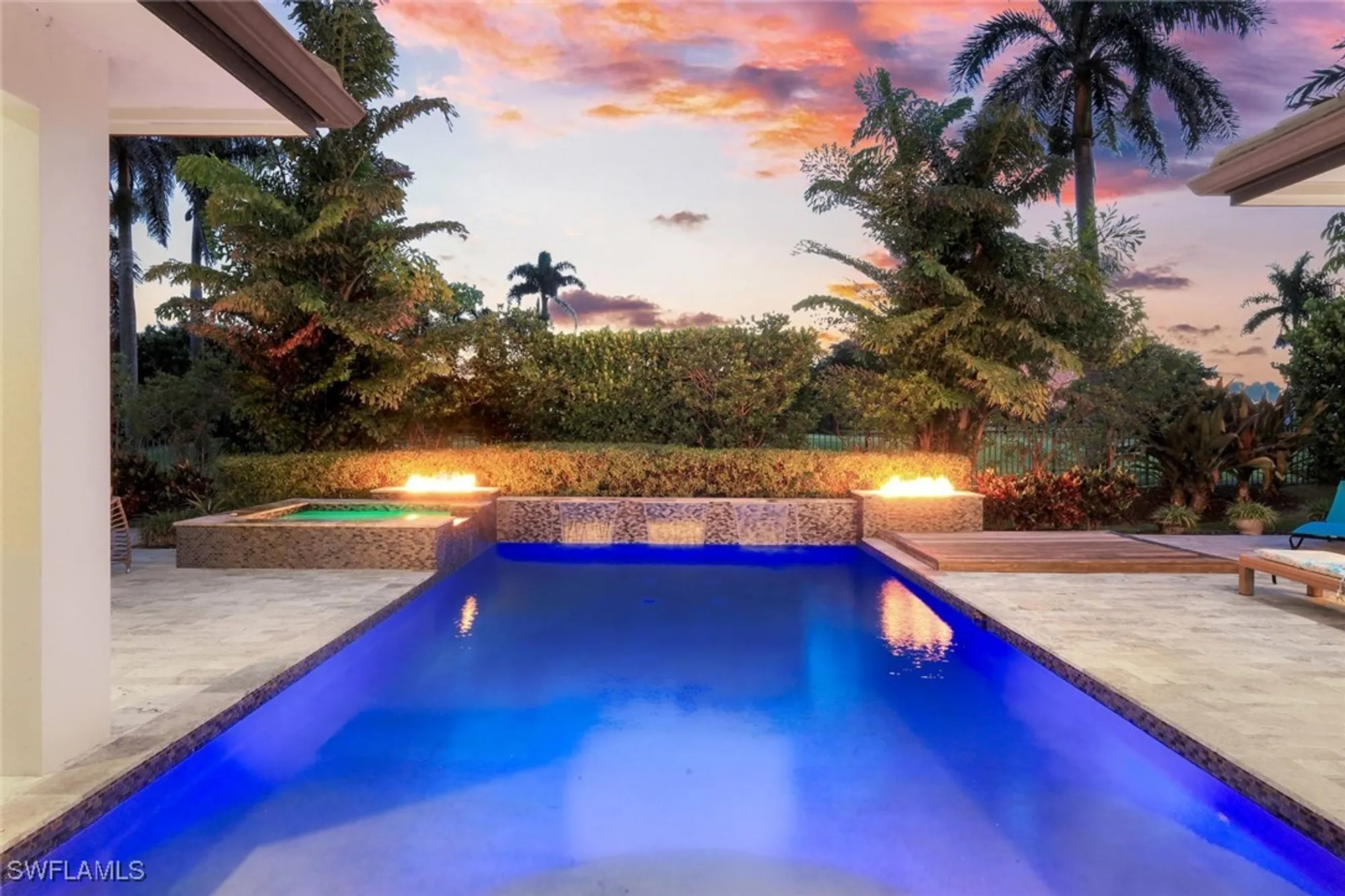 Property Slideshow image 27 of 49 | 875 wedge dr, Naples, FL, 34103