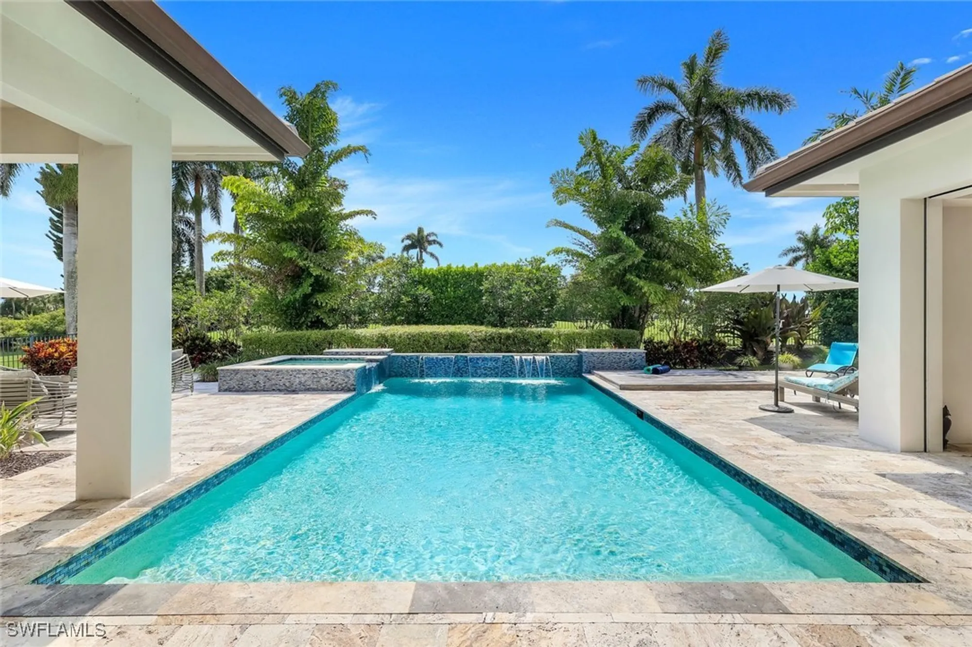 Property Slideshow image 23 of 49 | 875 wedge dr, Naples, FL, 34103